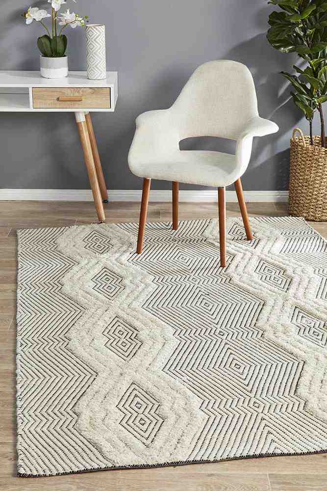 V107-MIL-741-BON-320X230-208453-00 Miller 741 Bone by Rug Culture - 320X230CM - RECTANGLE - Image 1