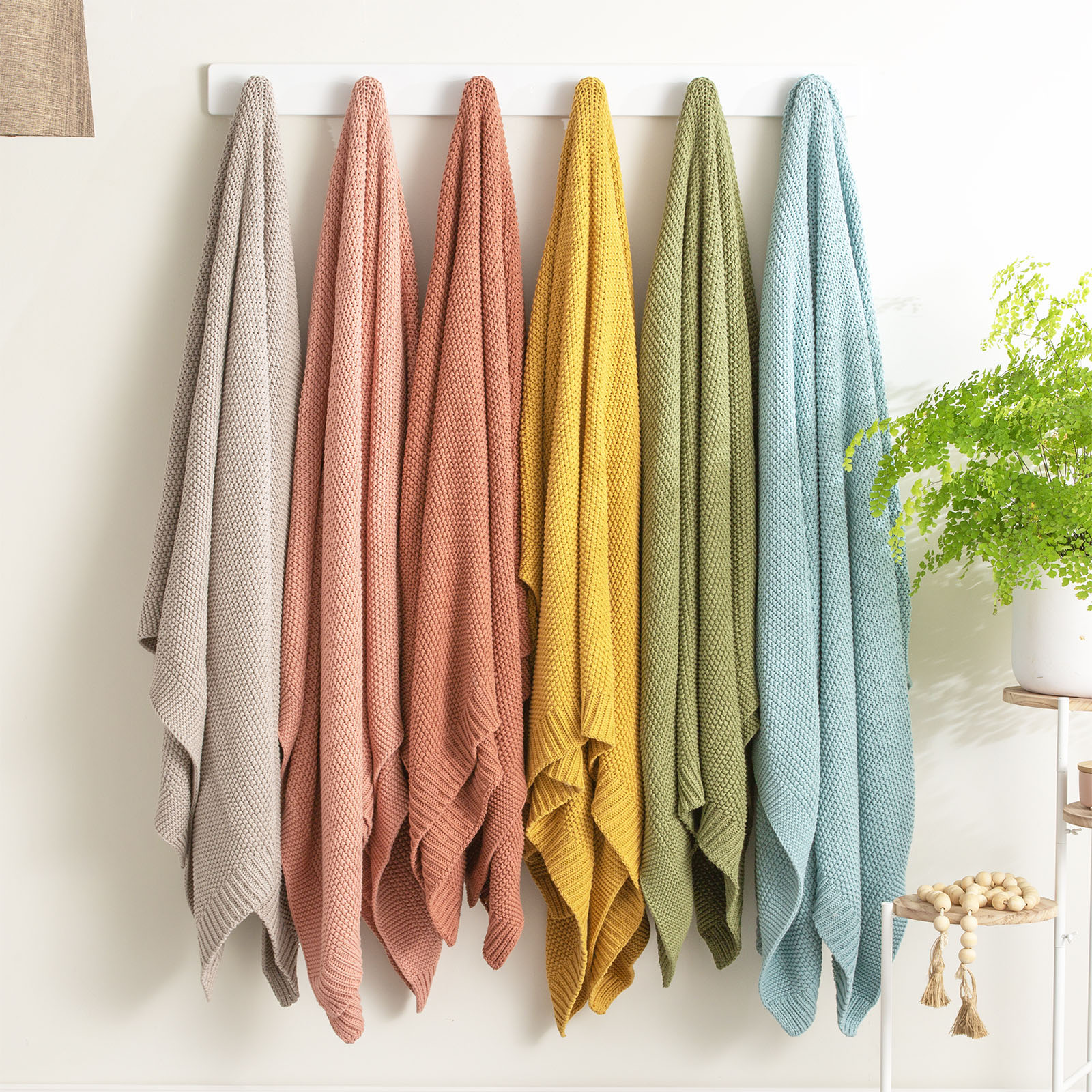 V107-SH323330-196202-00 Moss Seed Stitch 100% Cotton Knitted Rose Throw by Renee Taylor - Image 1