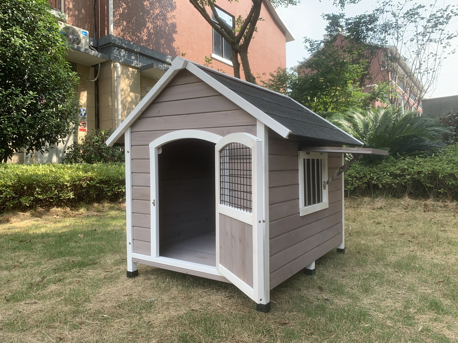 V278-PDK-111-GREY-70652-00 YES4PETS XL Timber Pet Dog Kennel House Puppy Wooden Timber Cabin With Door Grey - Image 1