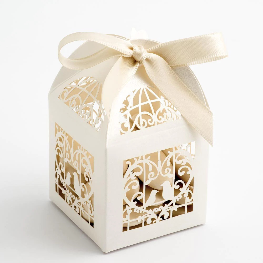 V382-IVORYDOVEBOX10-71844-00 Ivory Dove Bird Heart Wedding Engagement Bomboniere Favor Lolly Gift Card Box - 10 Pack - Image 1