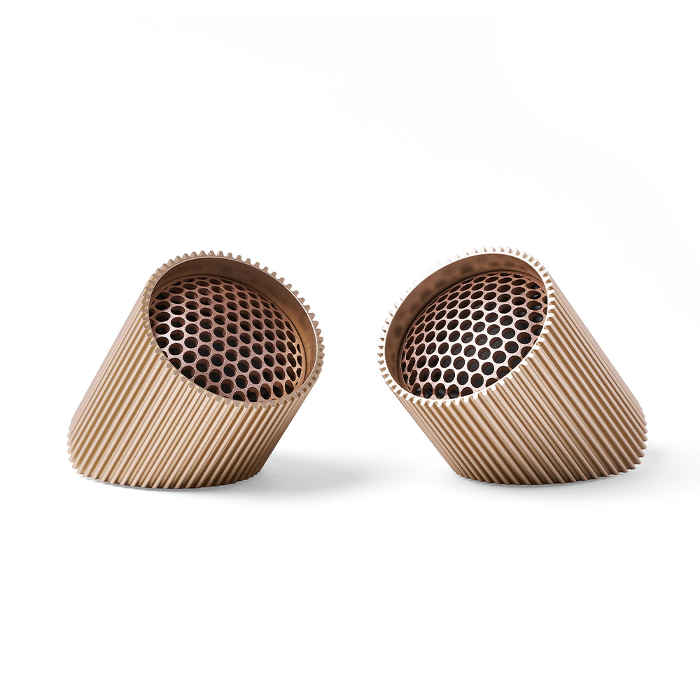 V398-LD-LA132VG3-202506051220-00 Lexon Ray Set Of Magnetic Bluetooth Speakers - Gold - Image 1
