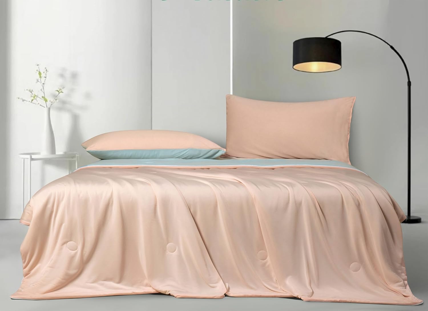 V439-AQUCOOLORG-218363-00 Ice Cooling Reversible Summer Comforter Blanket (Orange and Blue, Single/Double) - Image 1