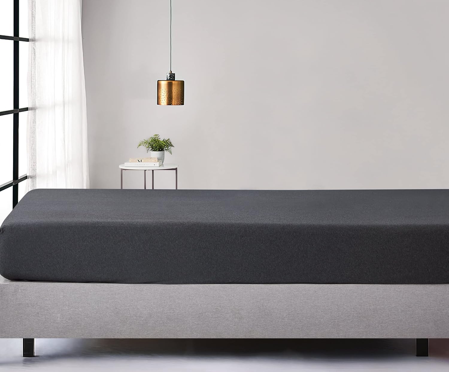 V439-BFSBLACKJ-191109-00 100% Jersey Cotton Soft Stretchy Breathable Fitted Sheet - Black Marble - Double Size - Image 1