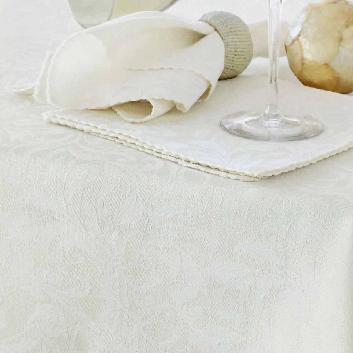 V442-GNA-TABLEC-DAMASKEMB-260OB-WHITEMARSH-143820-00 Damask Embossed Tablecloth 160 x 260 cm Bright White (aka Gardenia or Marshmallow) - Image 1