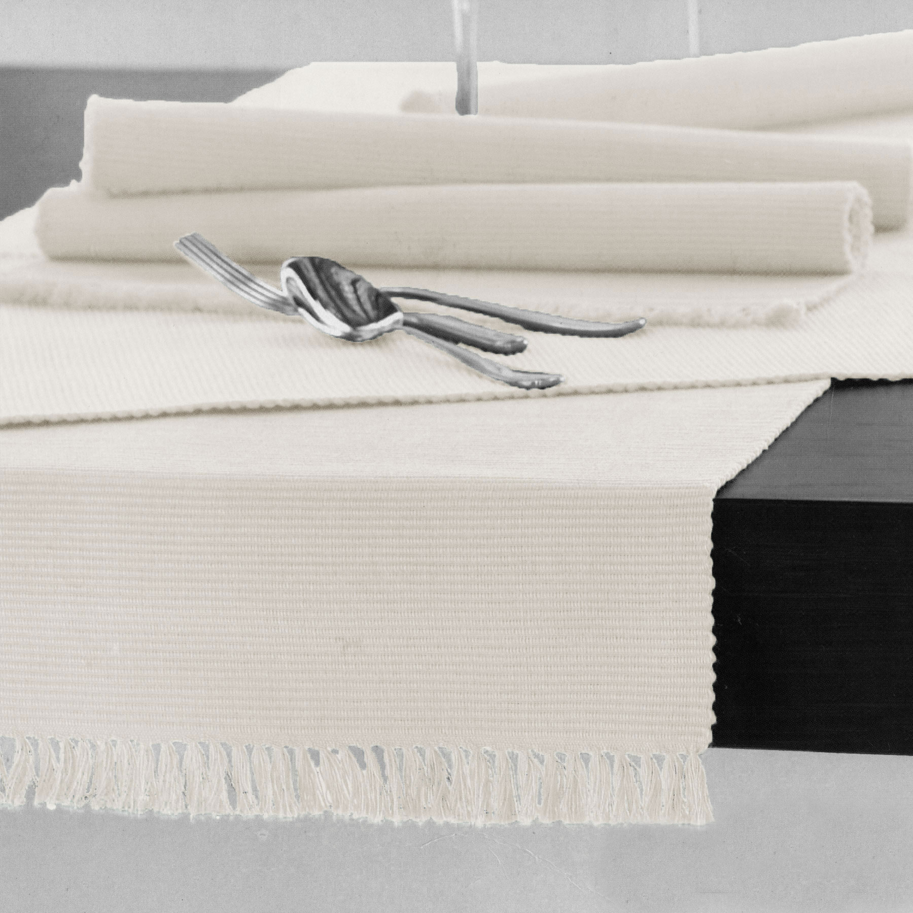 V442-GNA-TABLER-RIBBED-200CM-IVORY-206144-00 Hoydu Cotton Ribbed Table Runner 45cm x 200cm - IVORY - Image 1