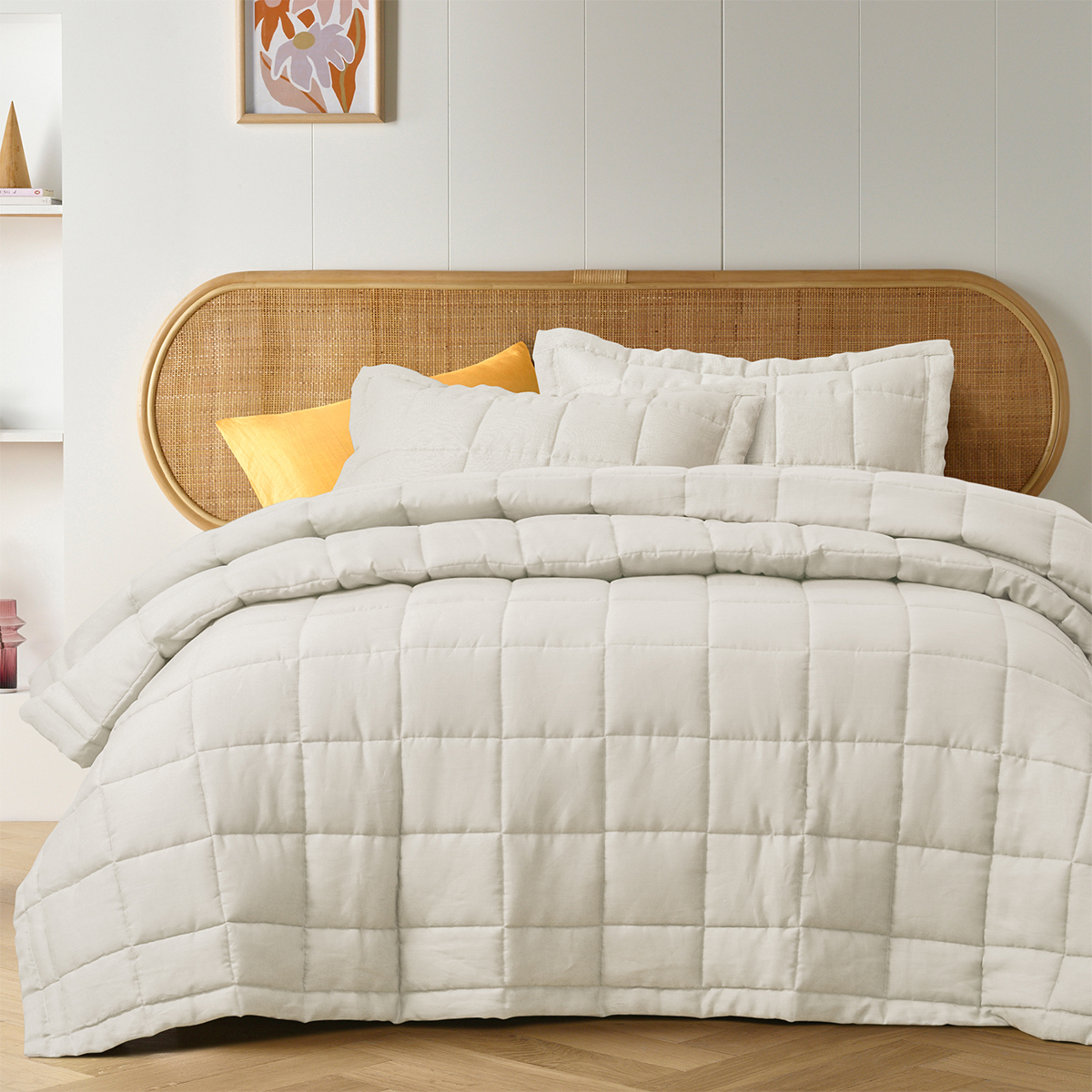 V442-HIN-COVERLETS-FRENCHLINEN-NATURAL-QS-204758-00 Vintage Design Homewares Natural French Linen Coverlet Set Queen - Image 1