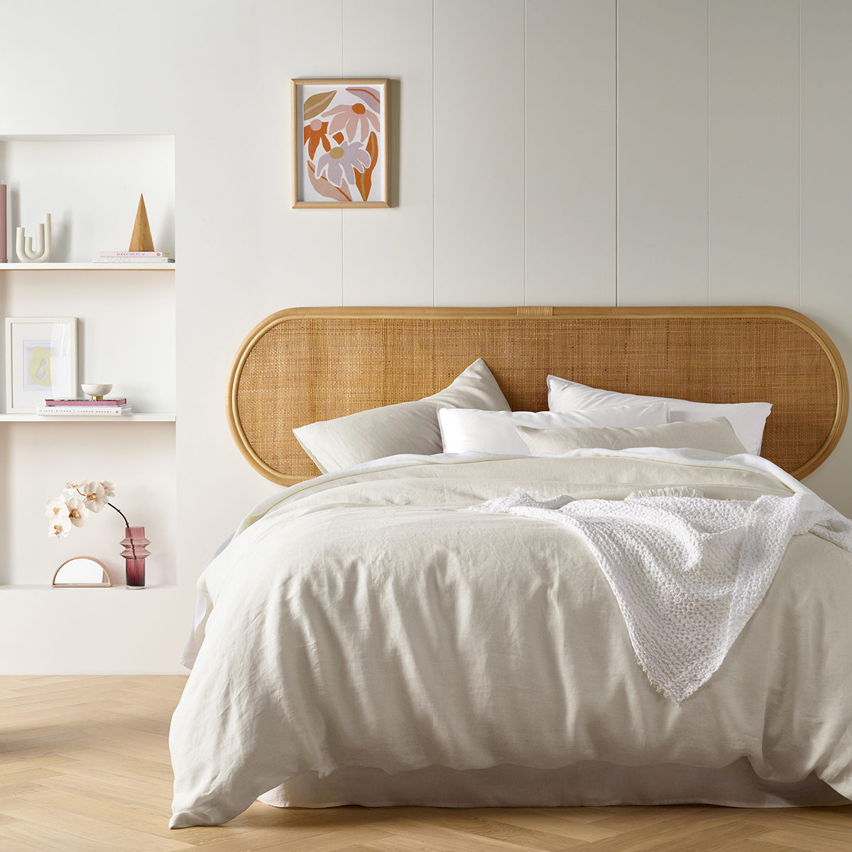 V442-HIN-QUILTCS-FRENCHLINEN-NATURAL-SK-158653-00 Vintage Design Homewares Natural French Linen Quilt Cover Set Super King - Image 1