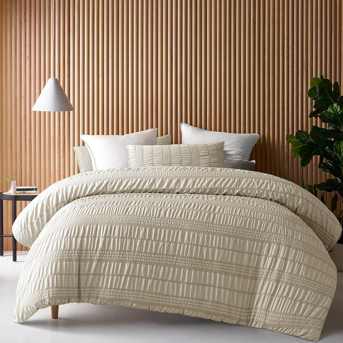 V442-HIN-QUILTCS-SEERSUCKER-NATURAL-KI-213114-00 Accessorize Seersucker Natural Polyester Quilt Cover Set King - Image 1