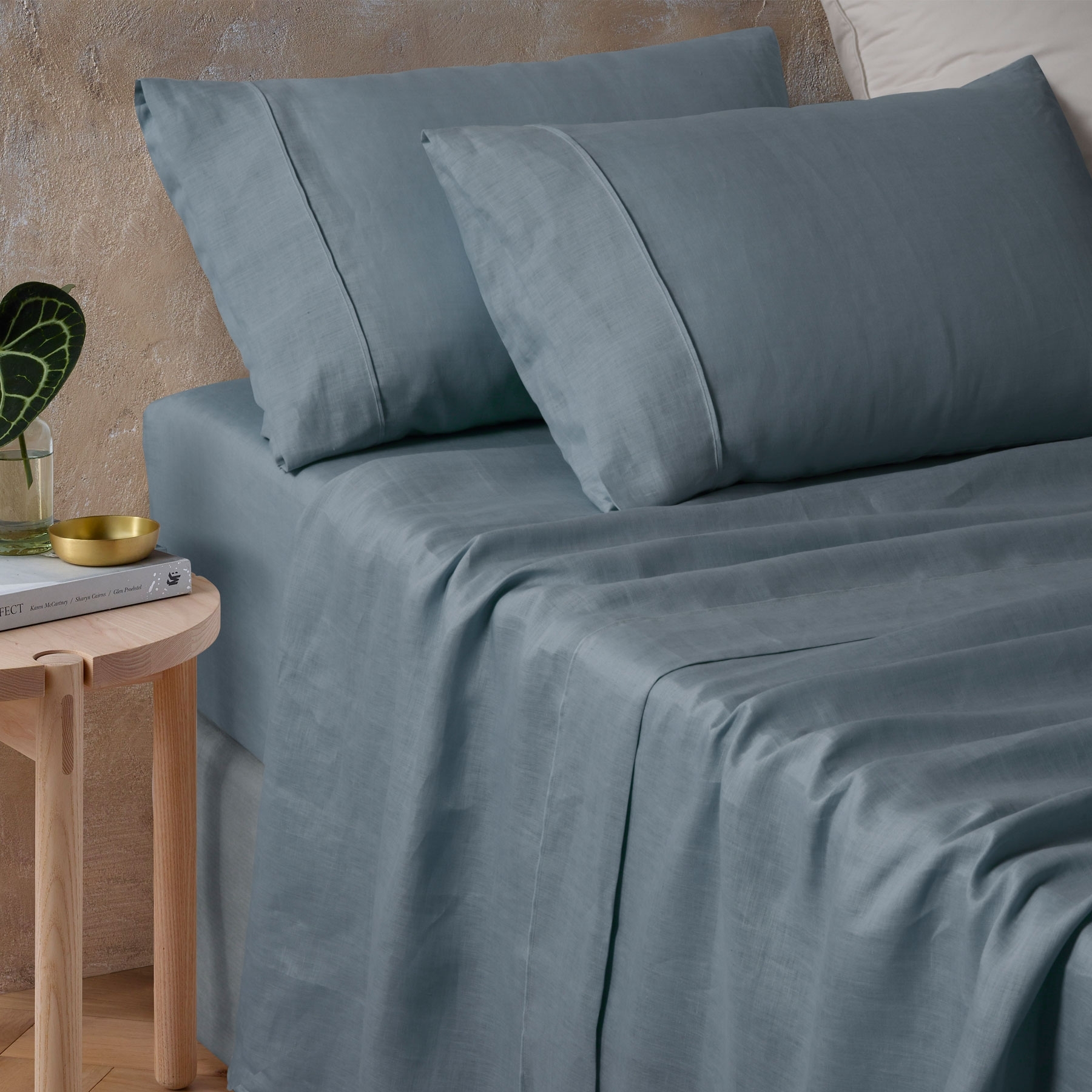 V442-HIN-SHEETS-HEMP-EUCALYPTUS-SK-83045-00 Vintage Design Homewares Eucalyptus Hemp Sheet Set Super King - Image 1