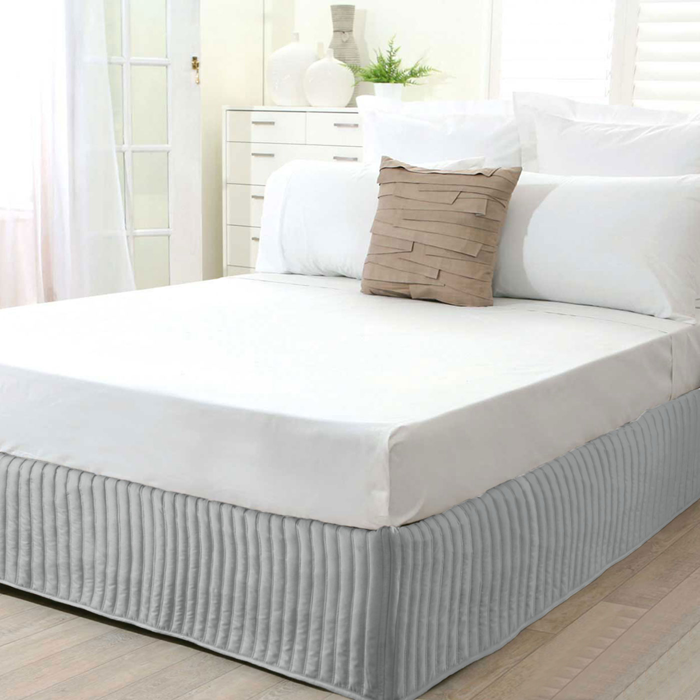 V442-INT-VALANCE-QUILTED-SILVER-SB-143730-00 Ardor Quilted Valance Silver SINGLE - Image 1