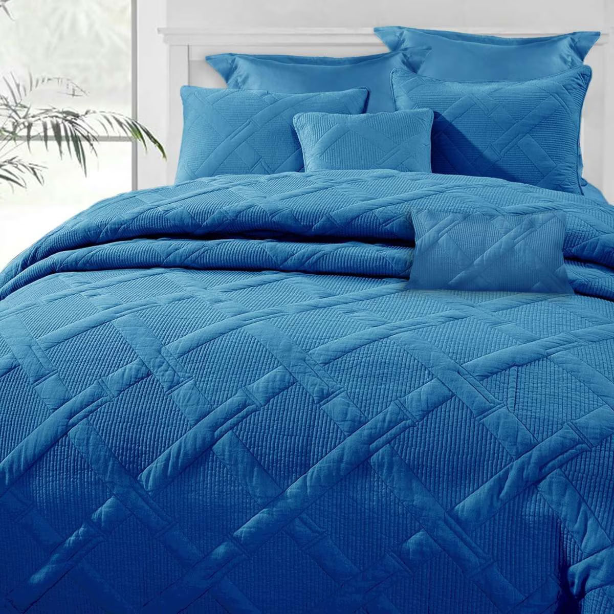 V442-KIT-COMFORTER-7PCAIRCLOUD-FRENCHBLUE-QS-202503241620-00 Ramesses French Blue 7- Piece Air Cloud Bamboo Blend Matelasse Comfort Set Queen - Image 1