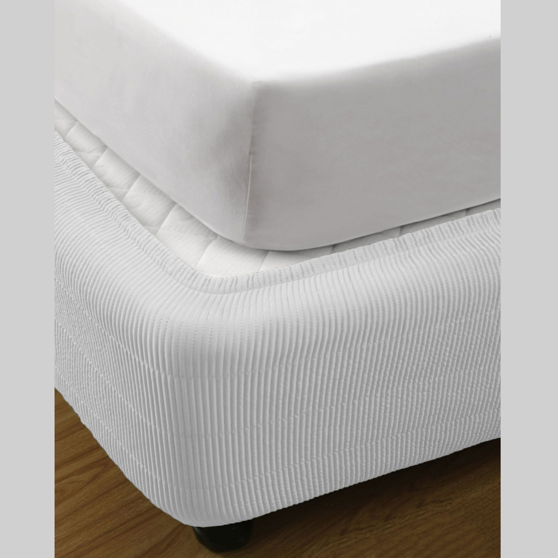 V442-KIT-VALANCE-QUILTED-WHITE-SB-158478-00 Ramesses Vertical Quilted Valance White SINGLE - Image 1