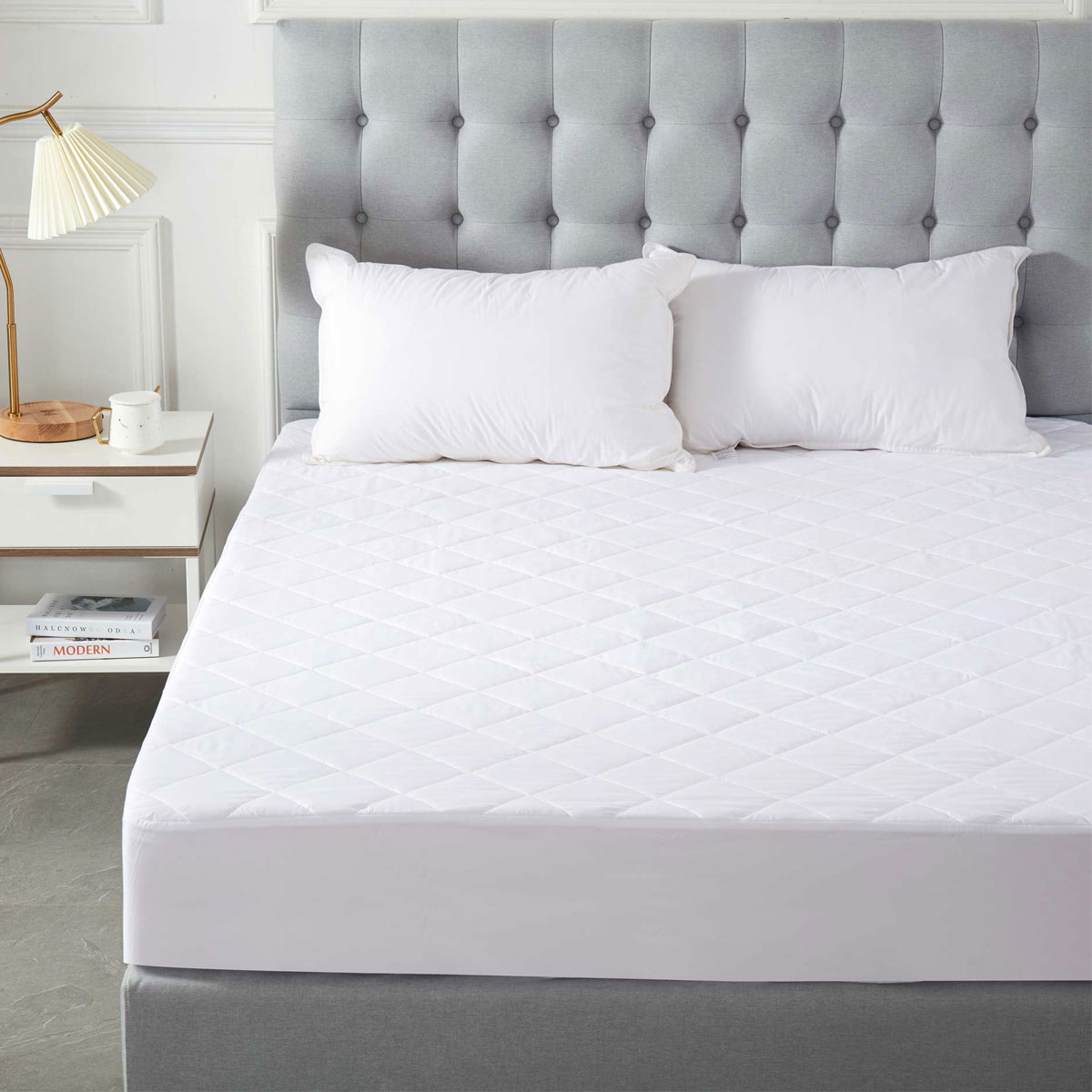 V442-MFL-MATTRESSP-SOHOMICROFIBRE-WHITE-KI-202505071222-00 Soho Collection Quilted Microfibre Fitted Mattress Protector 38cm Wall King - Image 1