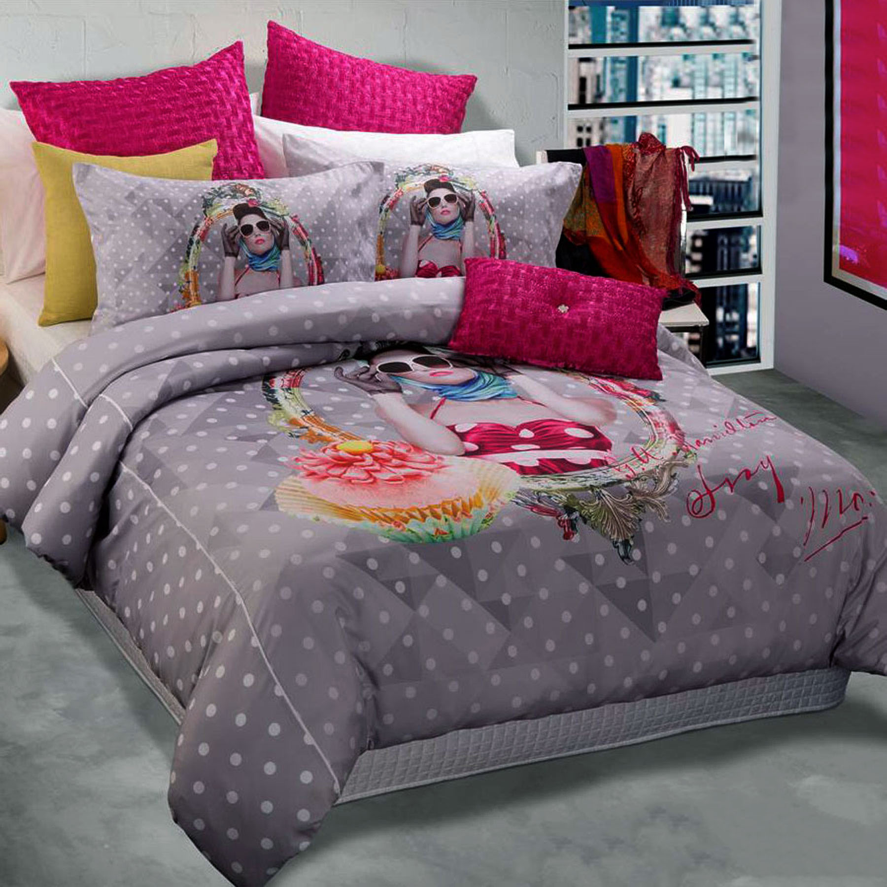 V442-MFL-QUILTCS-VOGUE-SILVER-QS-213132-00 Georges Fine Linens Vogue Silver Quilt Cover Set - Queen - Image 1