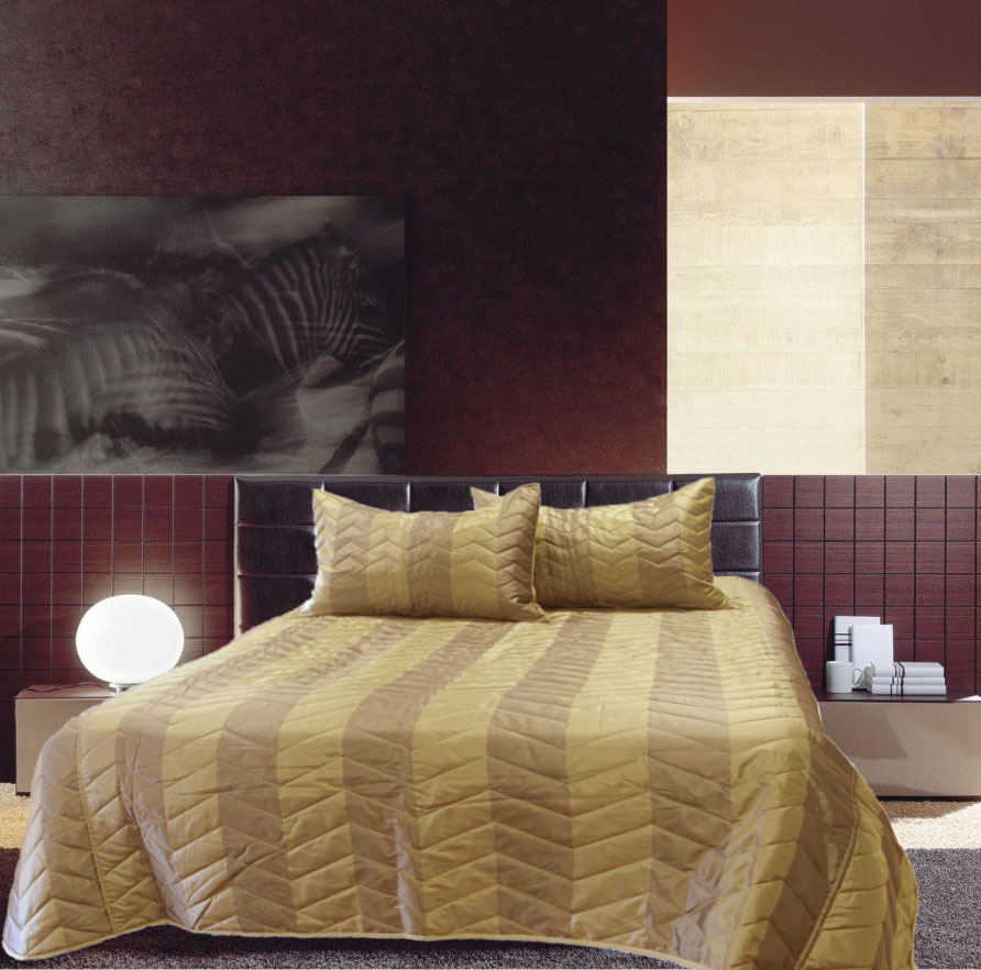 V442-RAP-COVERLETS-FAUX-SILK-ZIG-ZAG-GOLD-QS-208753-00 Rapee Faux Silk Coverlet Set Zig Zag Gold - Queen - Image 1