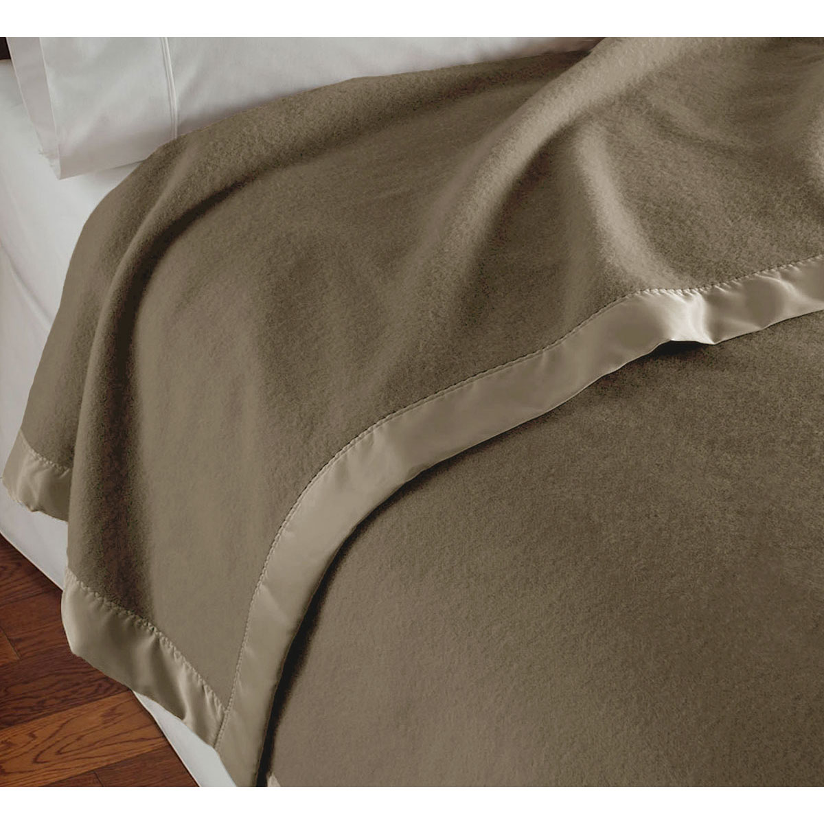 V442-STT-BLANKET-400GSMWOOL-MOCHA-QS-209271-00 400GSM Luxury Wool Blanket Mocha Queen - Image 1