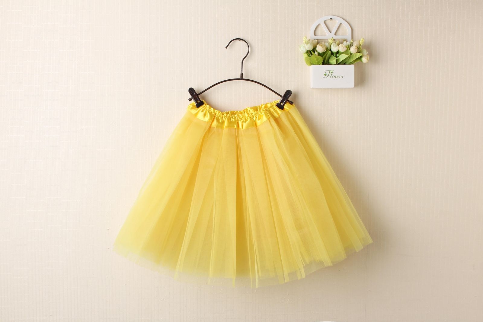 V474-211432-102019-00 New Adults Tulle Tutu Skirt Dressup Party Costume Ballet Womens Girls Dance Wear, Yellow, Kids - Image 1