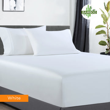 V517-BCFS-SWBCSPC-94625-00 400 thread count bamboo cotton 1 fitted sheet with 2 pillowcases single white - Image 1