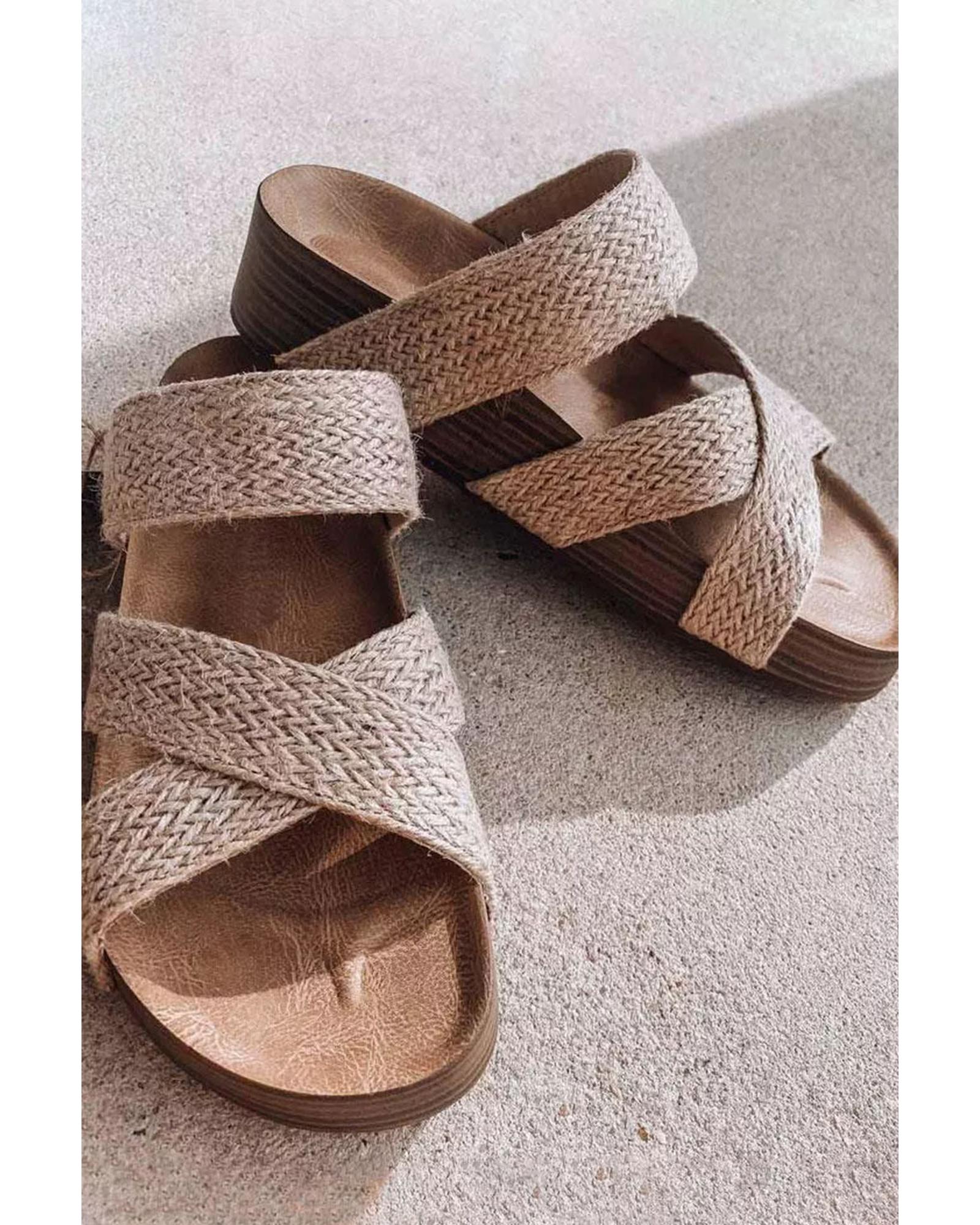 V539-AZEXBH022426-15-38-202508271710-00 Beige Woven Cross Criss Hollowed Slip-On Slippers - 38 EU - Image 1