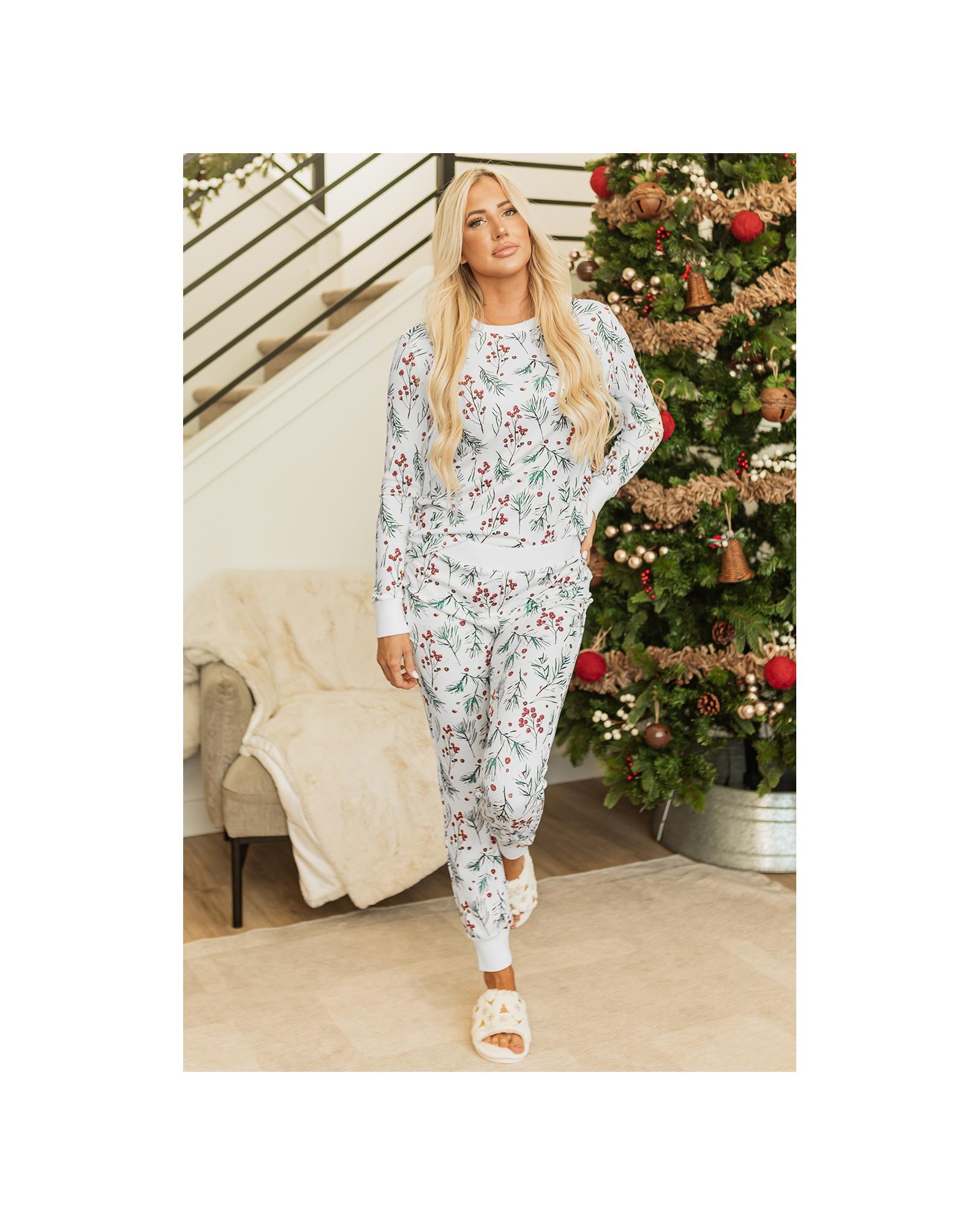 V539-AZEXDC151064-P120-XL-202508271925-00 White Holly Print Thermal Pullover Pants Lounge Set - XL - Image 1