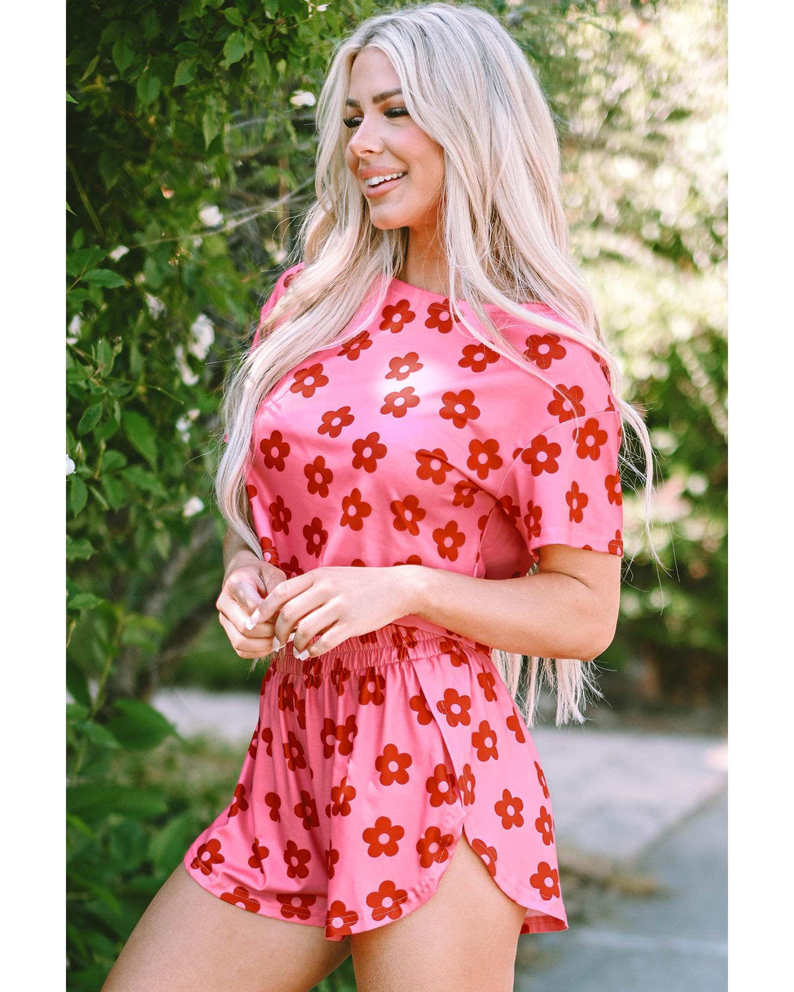 V539-AZEXDC15887-P620-L-202508270655-00 Rose Floral Print Crop Tee and Shorts Lounge Set - L - Image 1