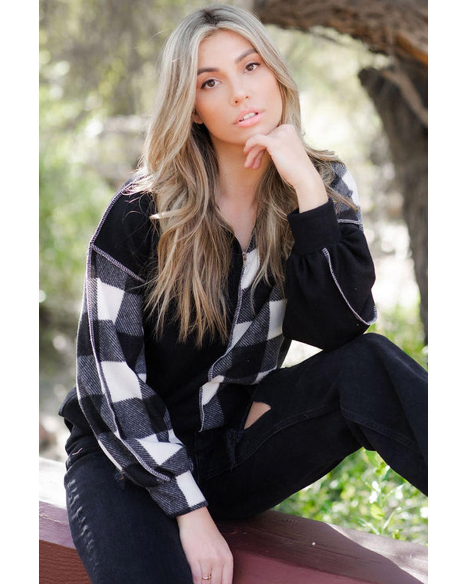 V539-AZEXDC25124498-P2-S-202508270255-00 Black Checkboard Patchwork Exposed Stitching Collared Top - S - Image 1