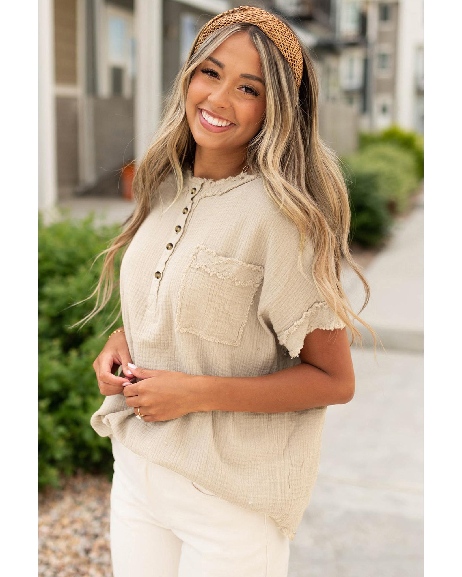 V539-AZEXDC25126209-P6016-S-202506120046-00 Parchment Crinkle Textured Frayed Trim Half Button Short Sleeve Top - S - Image 1