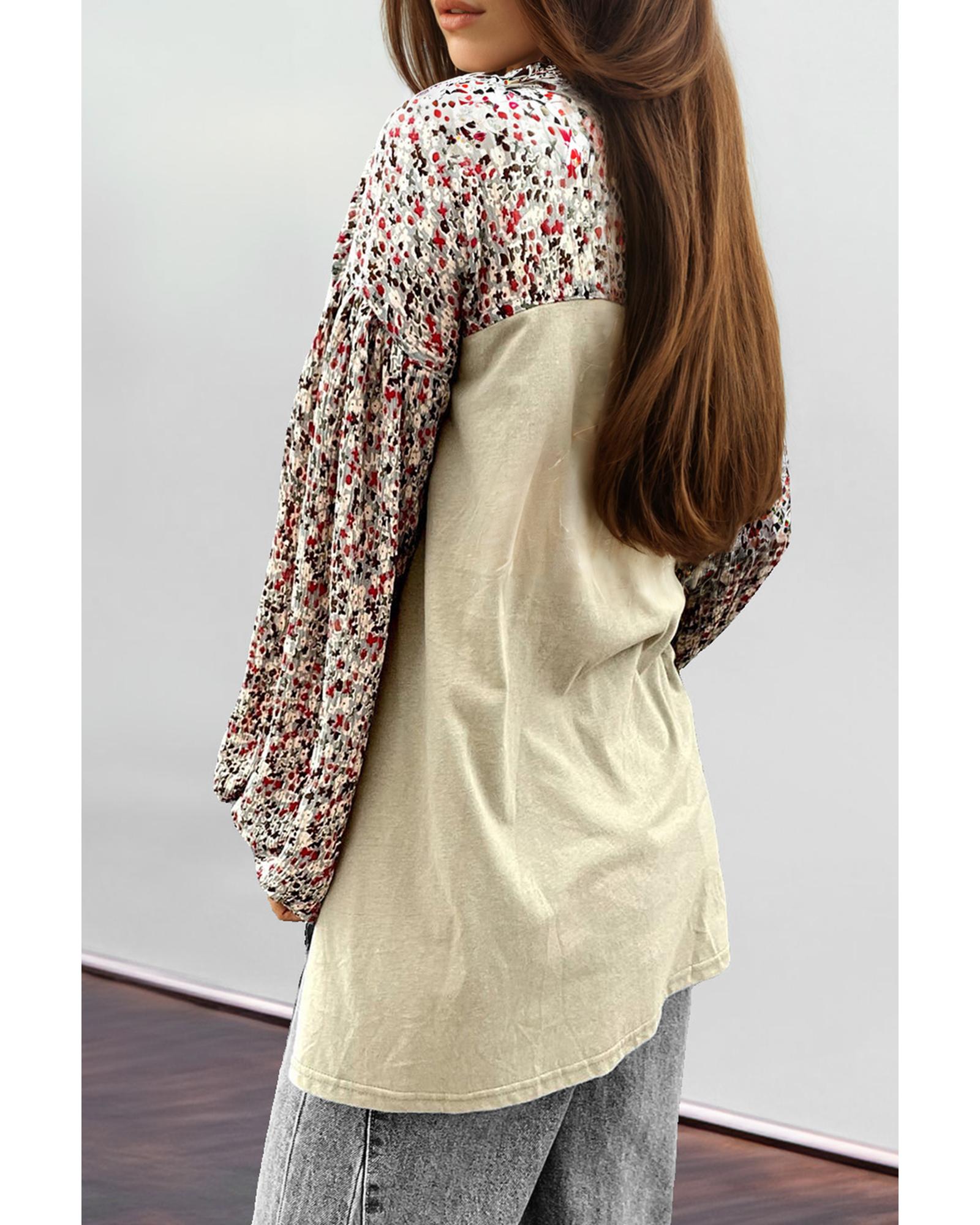 V539-AZEXDC25128973-P2009-L-202508271440-00 Meadow Mist Green Contrast Printed Bubble Sleeve Henley Loose Top with Slits - L - Image 1