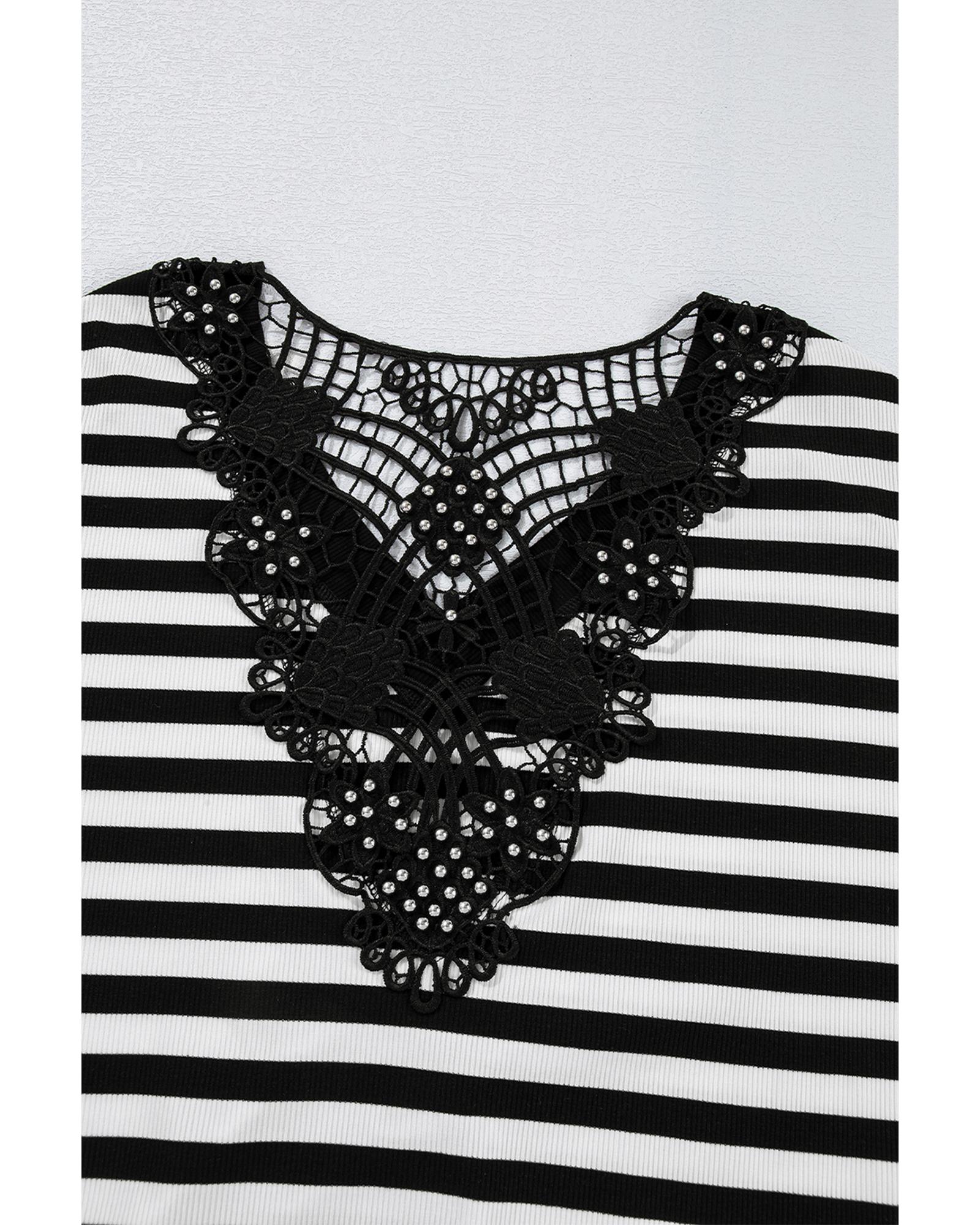 V539-AZEXDC25129173-P219-L-202508270150-00 Black Stripe Crochet Hollow-out Back Buttoned Shoulder V Neck Top - L - Image 1
