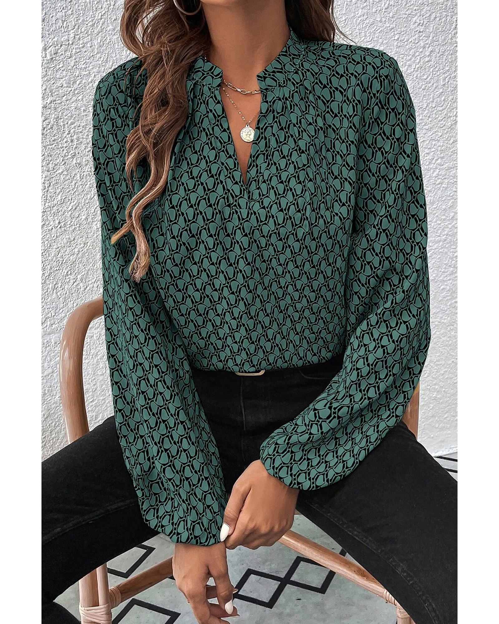 V539-AZEXDC25129254-P920-M-202508270705-00 Green Geometric Print Notched Neck Puff Sleeve Blouse - M - Image 1