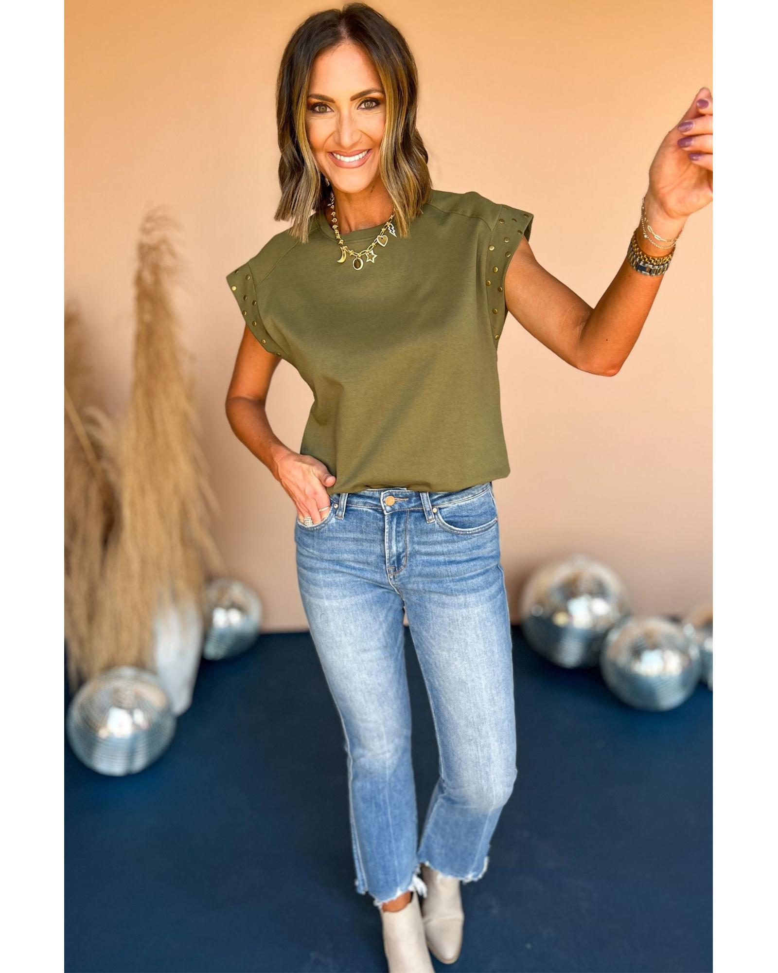 V539-AZEXDC25223511-P1409-XL-202508272240-00 Guacamole Green Studded Short Sleeve Top - XL - Image 1
