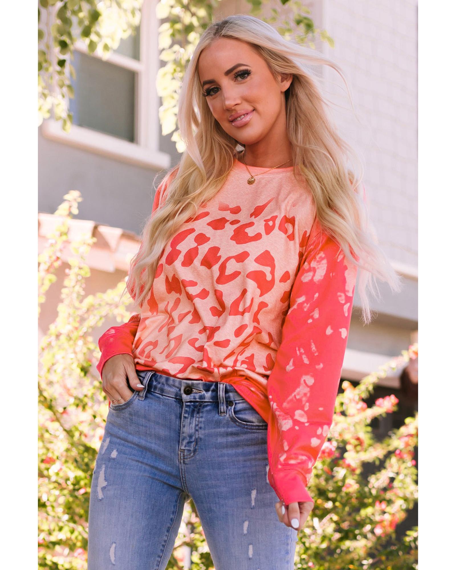 V539-AZEXDC25312396-10-L-202508252255-00 Azura Exchange Cheetah Print Sweatshirt - L - Image 1