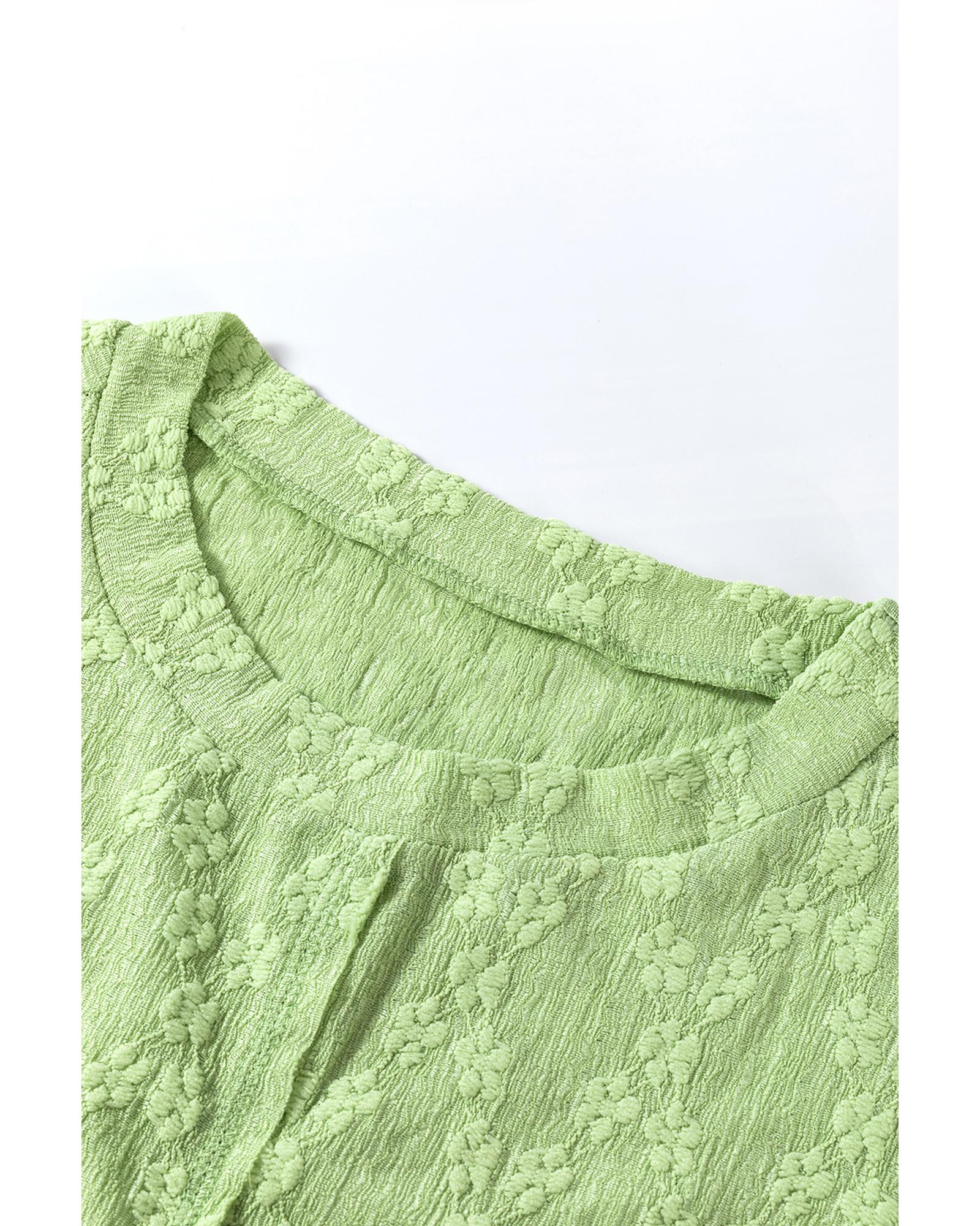 V539-AZEXDC25317437-P809-S-202506130340-00 Light Green Solid Color Textured Side Split Crew Neck Blouse - S - Image 1