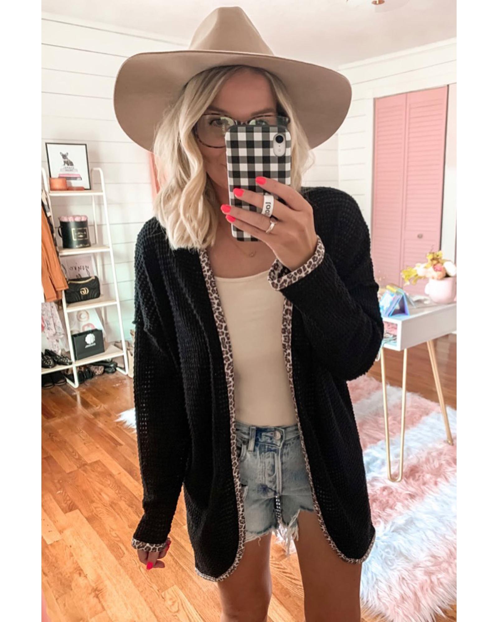 V539-AZEXDC2542240-P2-M-202506131225-00 Black Leopard Contrast Waffle Knit Open Front Cardigan - M - Image 1