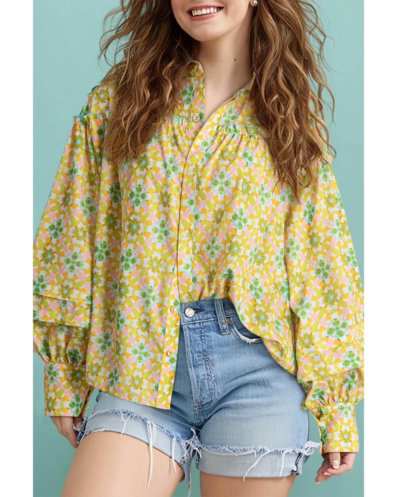 V539-AZEXDC2555732-P922-S-202506131330-00 Green Boho Floral Print Frilly Detail Puff Sleeve Shirt - S - Image 1