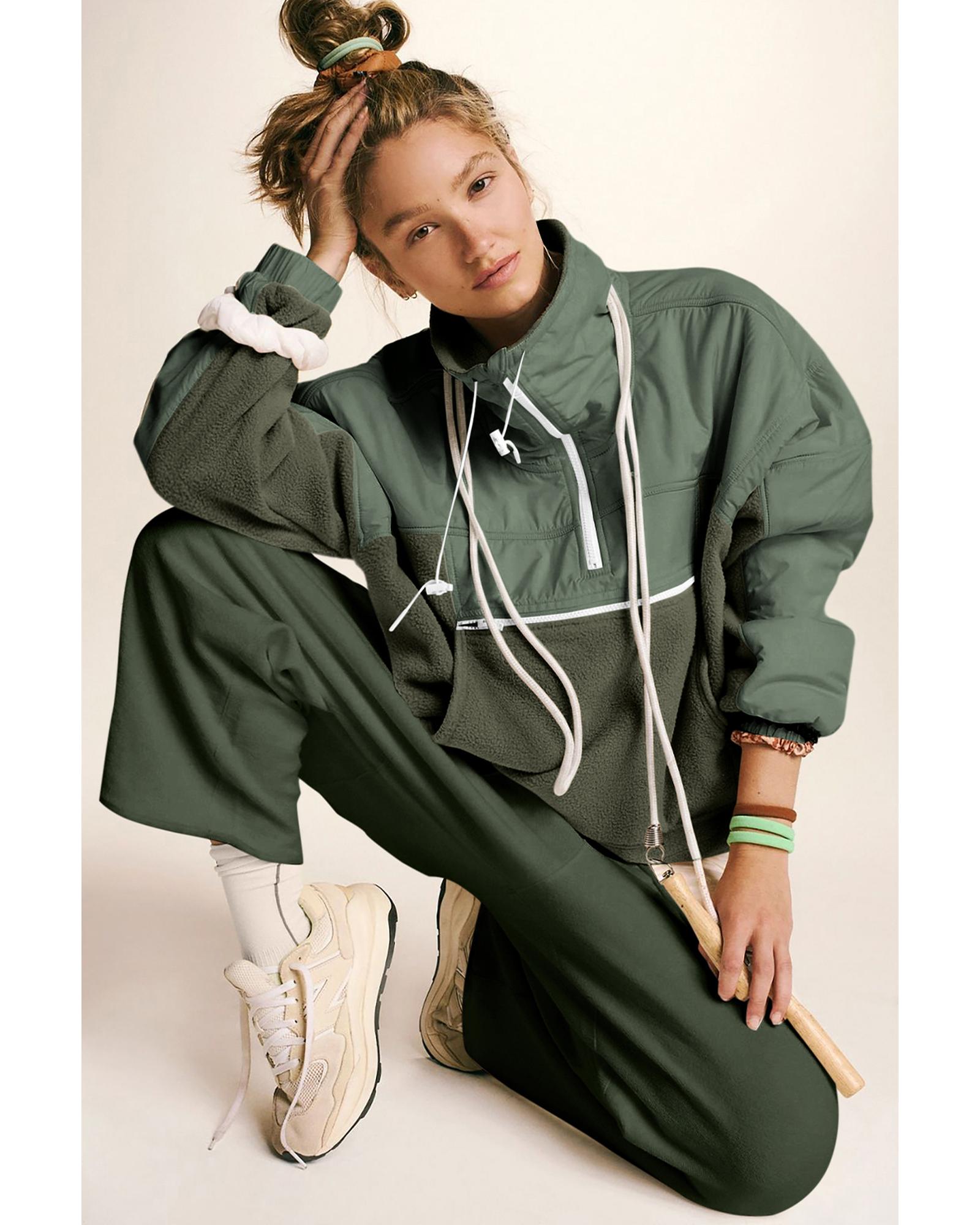 V539-AZEXDC266001-9-XL-202508311710-00 Azura Exchange Fleece Patchwork Color Block Zip Funnel Neck Sweatshirt - XL - Image 1