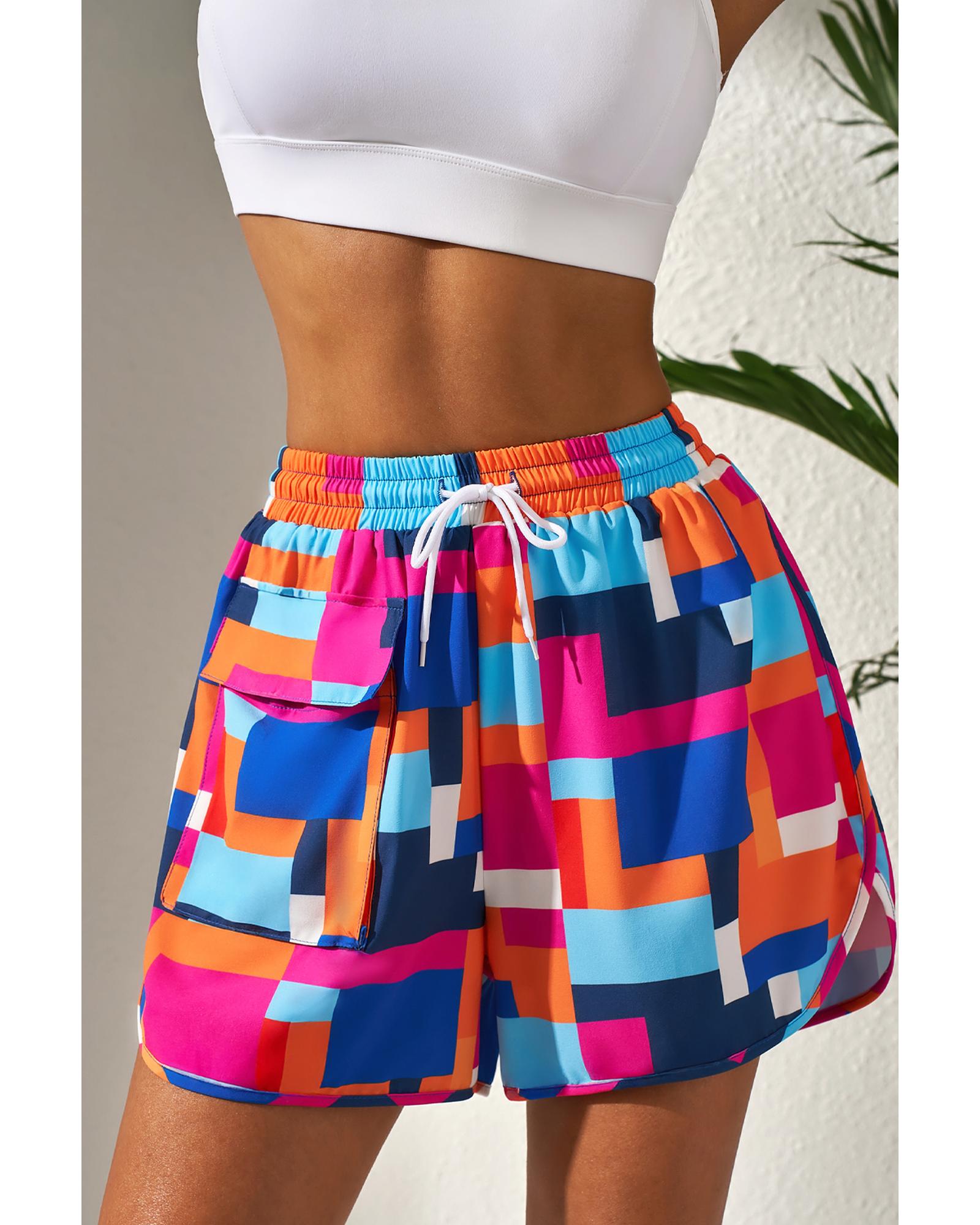 V539-AZEXDC472440-P620-M-202508280920-00 Rose Geometric Printed Drawstring Waist Beach Shorts with Pockets - M - Image 1