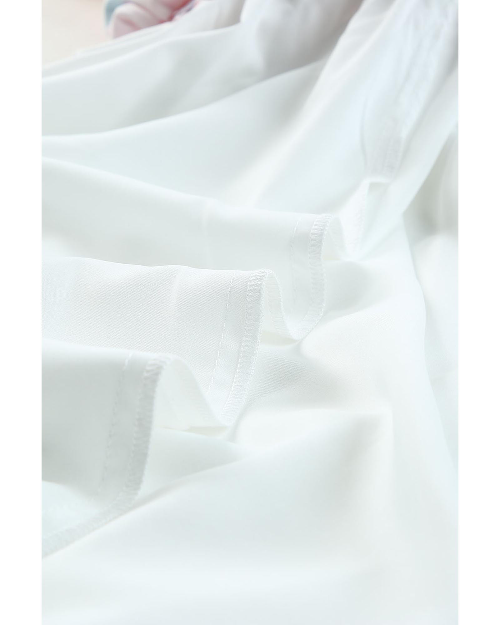 V539-AZEXDC6114543-22-L-202508281205-00 Multicolor Geometric Print Smocked Babydoll Mini Dress - L - Image 1