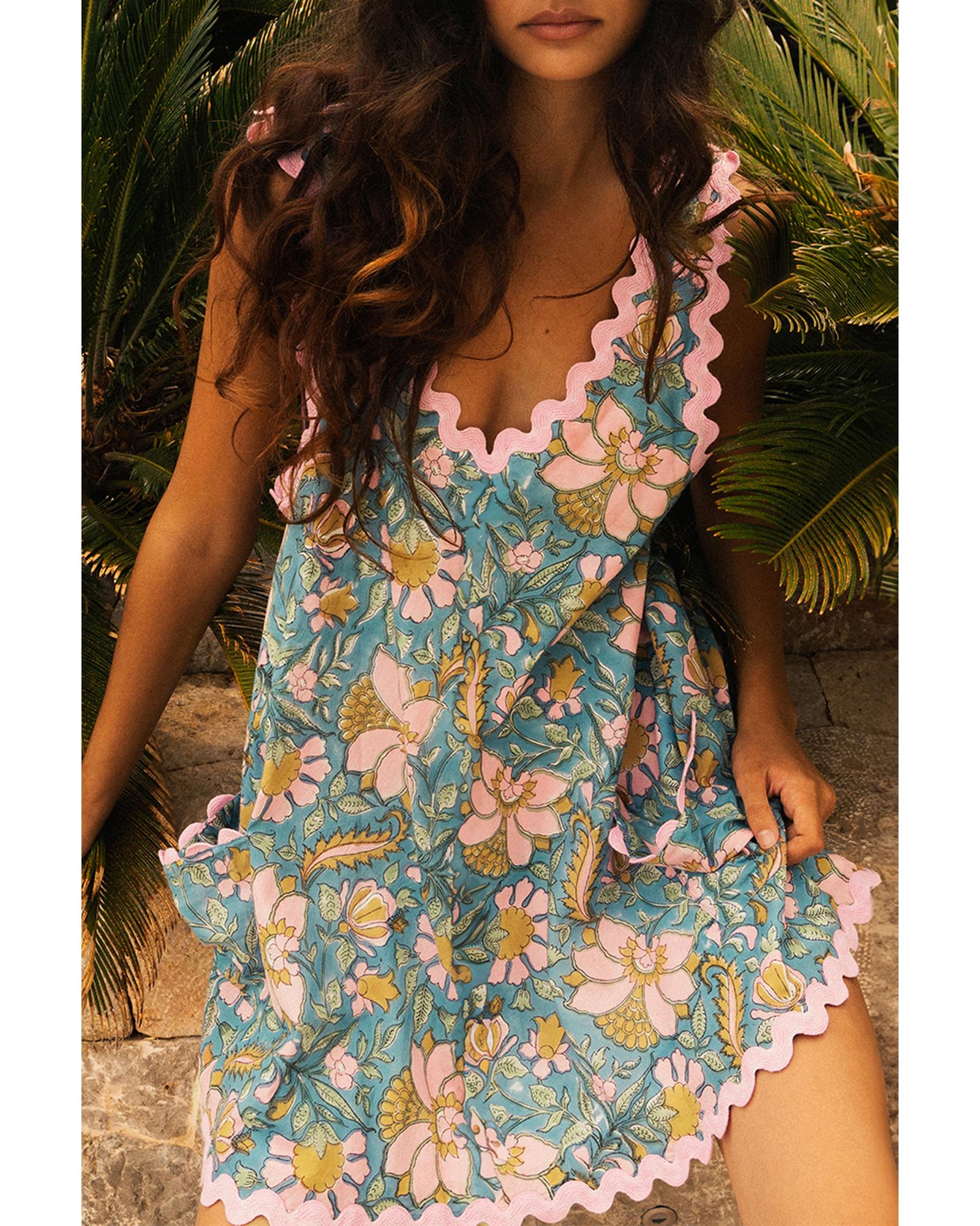V539-AZEXDC6123106-P420-XL-202508310135-00 Sky Blue Floral Ricrac Trim V Neck Shift Mini Tank Dress - XL - Image 1