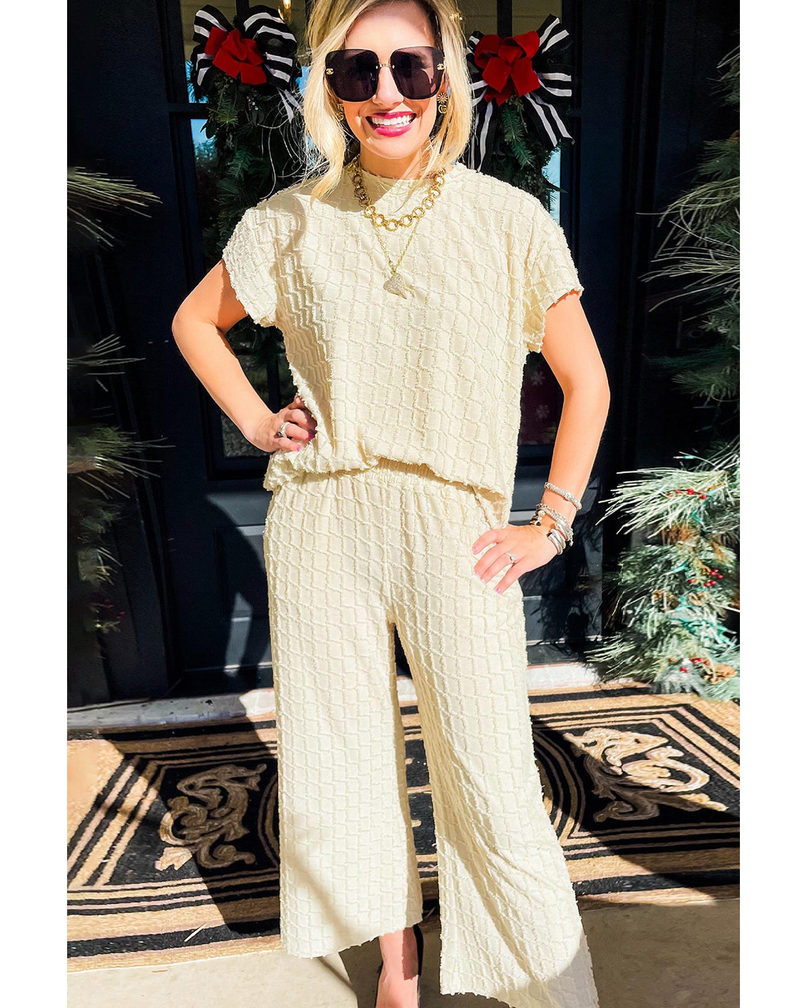 V539-AZEXDC625803-P18-S-202506142201-00 Apricot Metallic Lattice Textured Casual Two Piece Set - S - Image 1