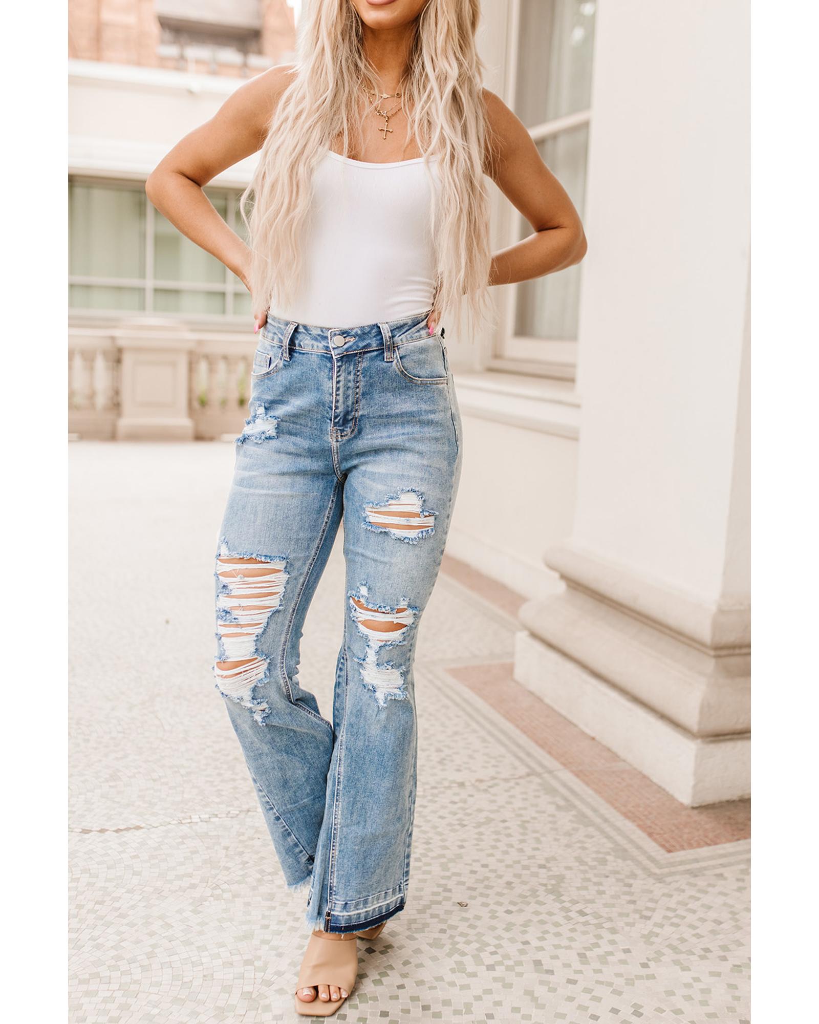 V539-AZEXDC7873323-4-16-202508251840-00 Azura Exchange Light Wash Distressed Flare Jeans - 16 US - Image 1