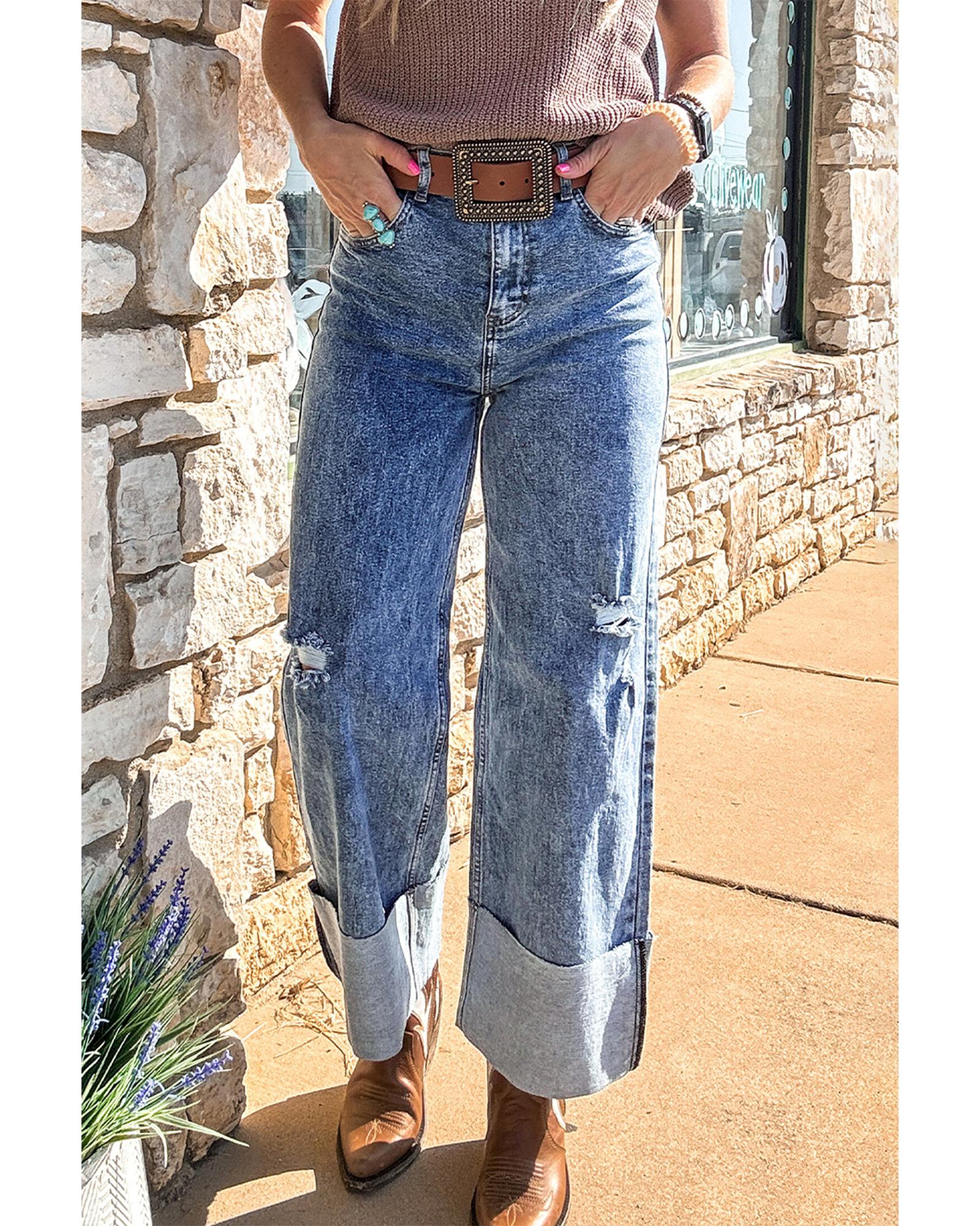 V539-AZEXDC7875395-P604-14-202508290010-00 Ashleigh Blue Mineral Wash Bottom Cuff Distressed Wide Leg Jeans - 14 US - Image 1
