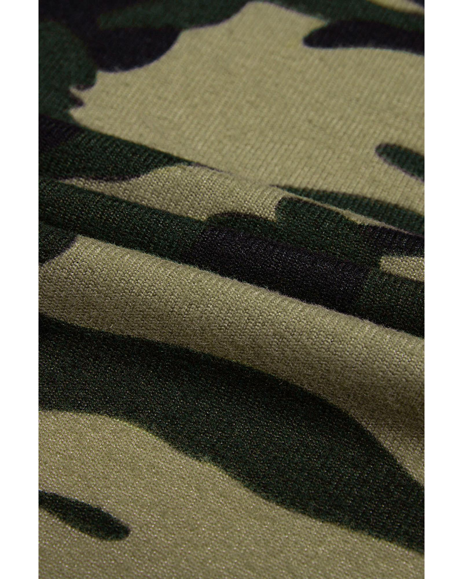 V539-AZEXDC85326-9-L-202508300735-00 Green Camo Print Long Cardigan - L - Image 1