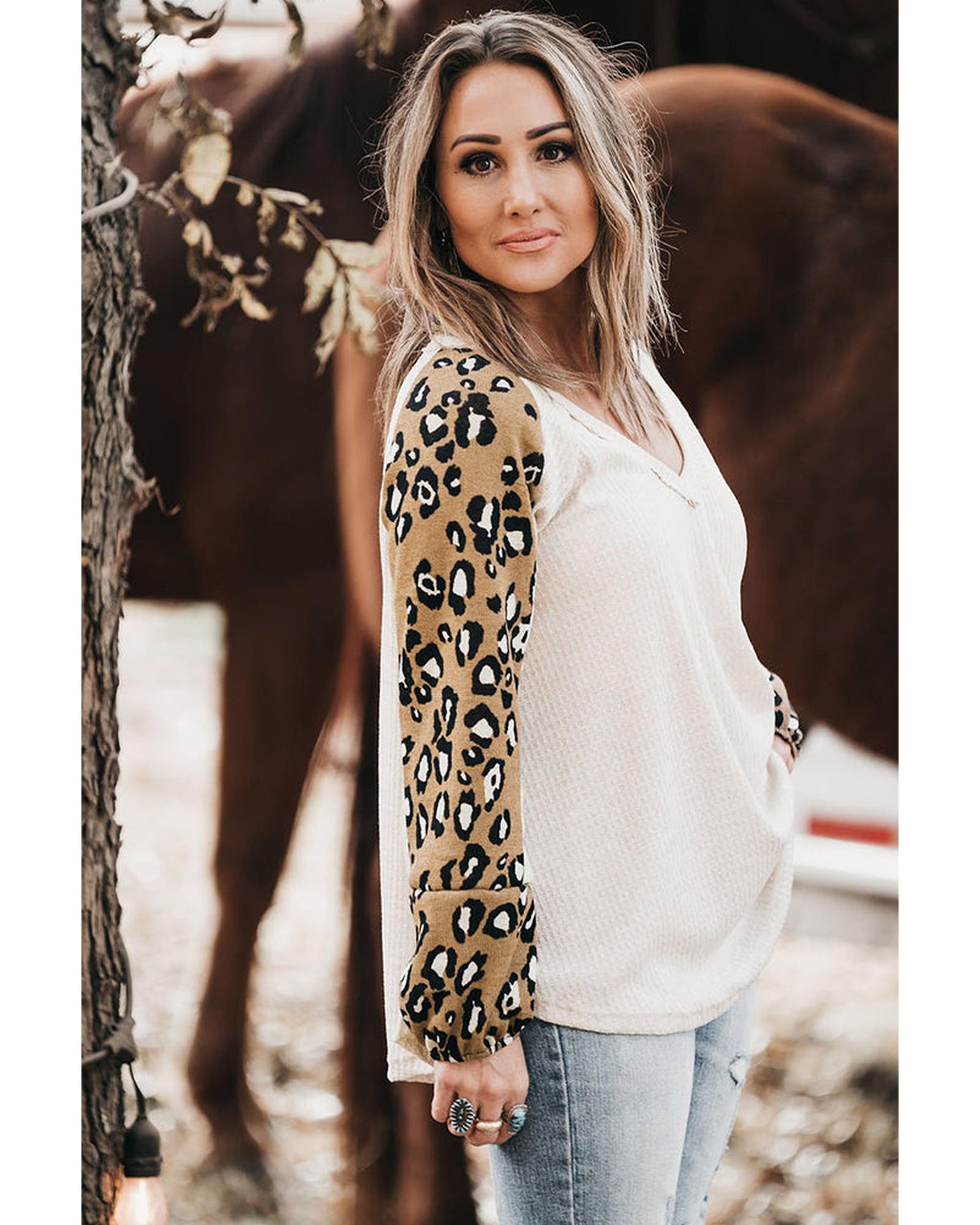 V539-AZEXPL2511644-P1520-3X-202508311155-00 Beige Printed Plus Size Waffle Knit Contrast Leopard Long Sleeve Top - 3X - Image 1