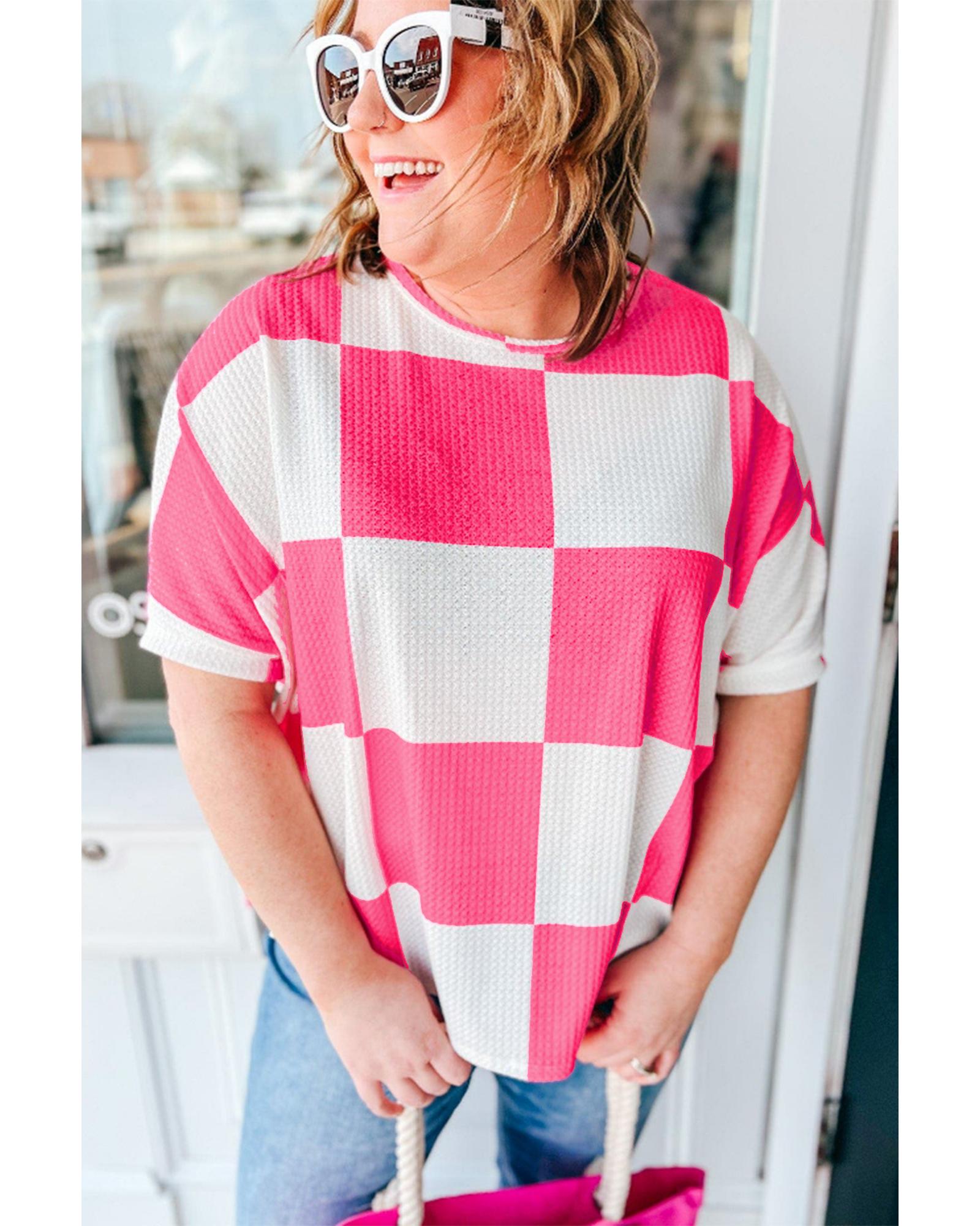 V539-AZEXPL2521408-P120-1X-202506182240-00 White Textured Checkerboard Round Neck Plus Size T Shirt - 1X - Image 1
