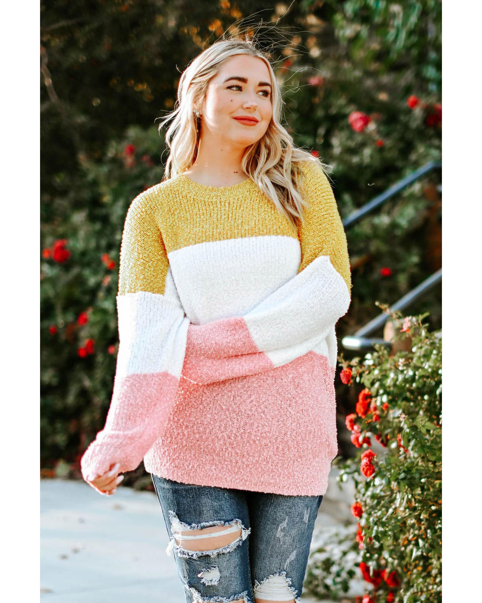 V539-AZEXPL272054-7-1X-202506151737-00 Yellow Colorblock Bubble Sleeve Plus Size Sweater - 1X - Image 1