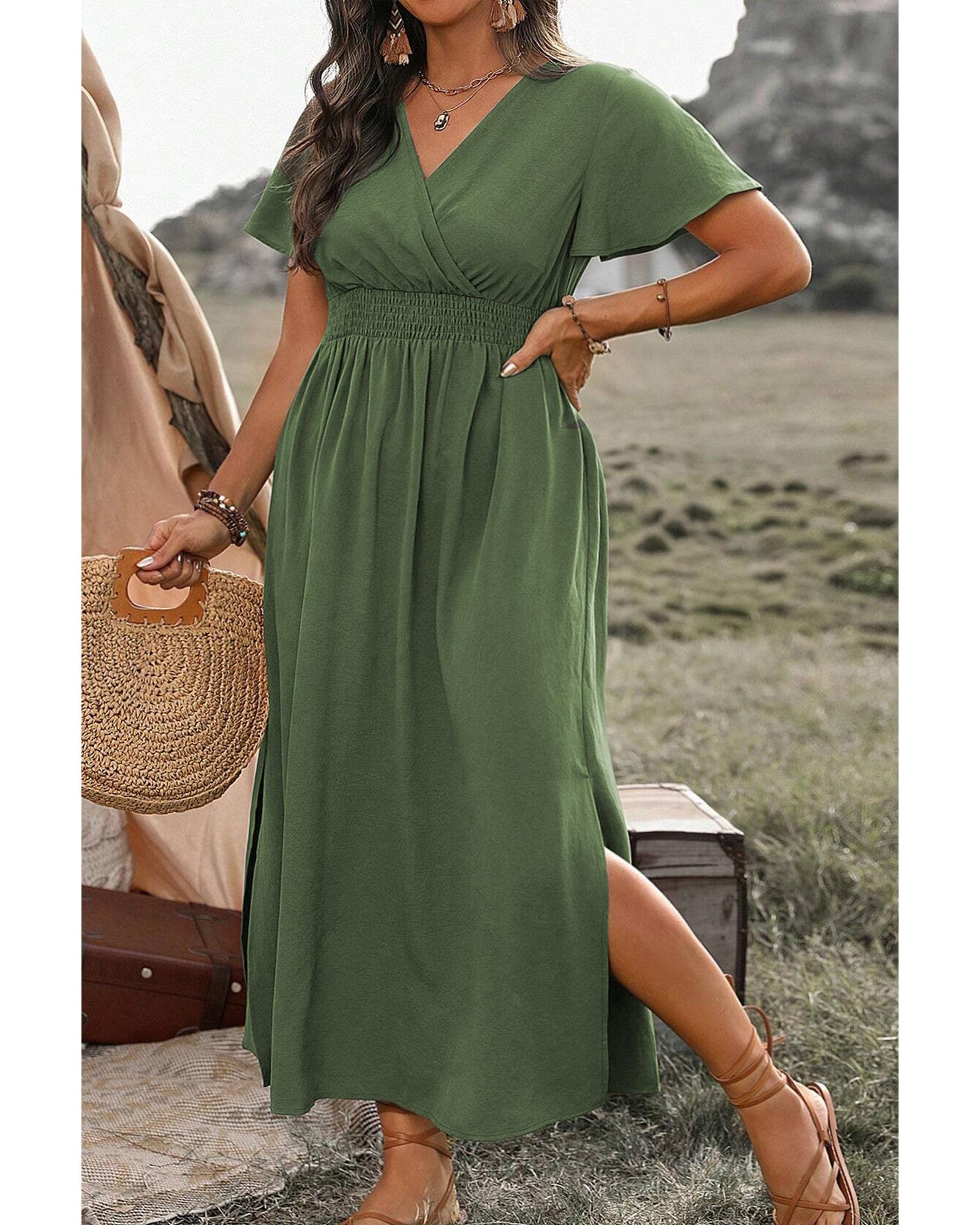 V539-AZEXPL612119-P2909-2X-202508301500-00 Four Leaf Clover Surplice Neckline Shirred High Waist Plus Size Maxi Dress - 2X - Image 1