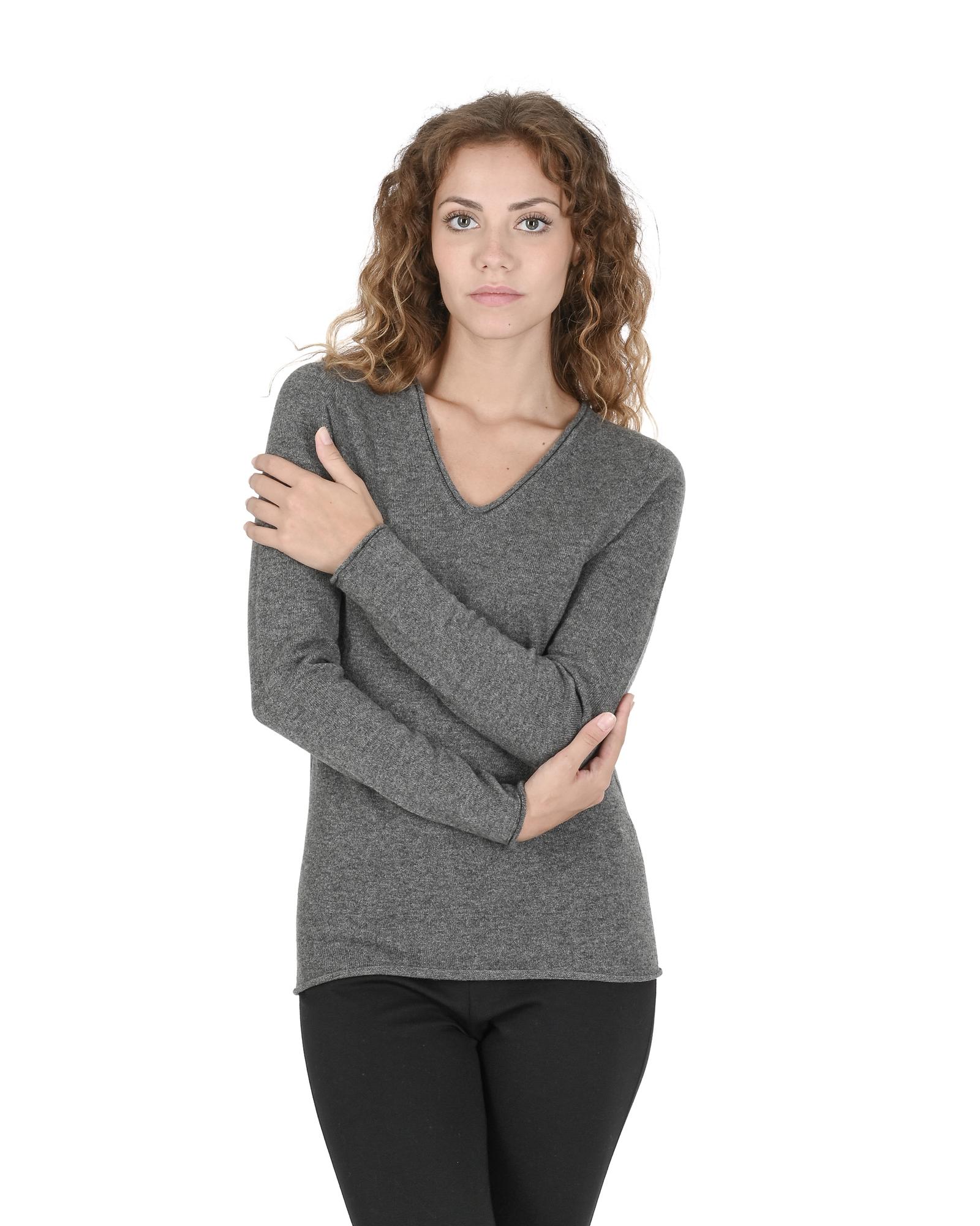 V539-BTB108305-168990-00 Crown of Edinburgh Cashmere Women's Cashmere V-Neck Sweater for Women in Grey - 44 EU - Image 1