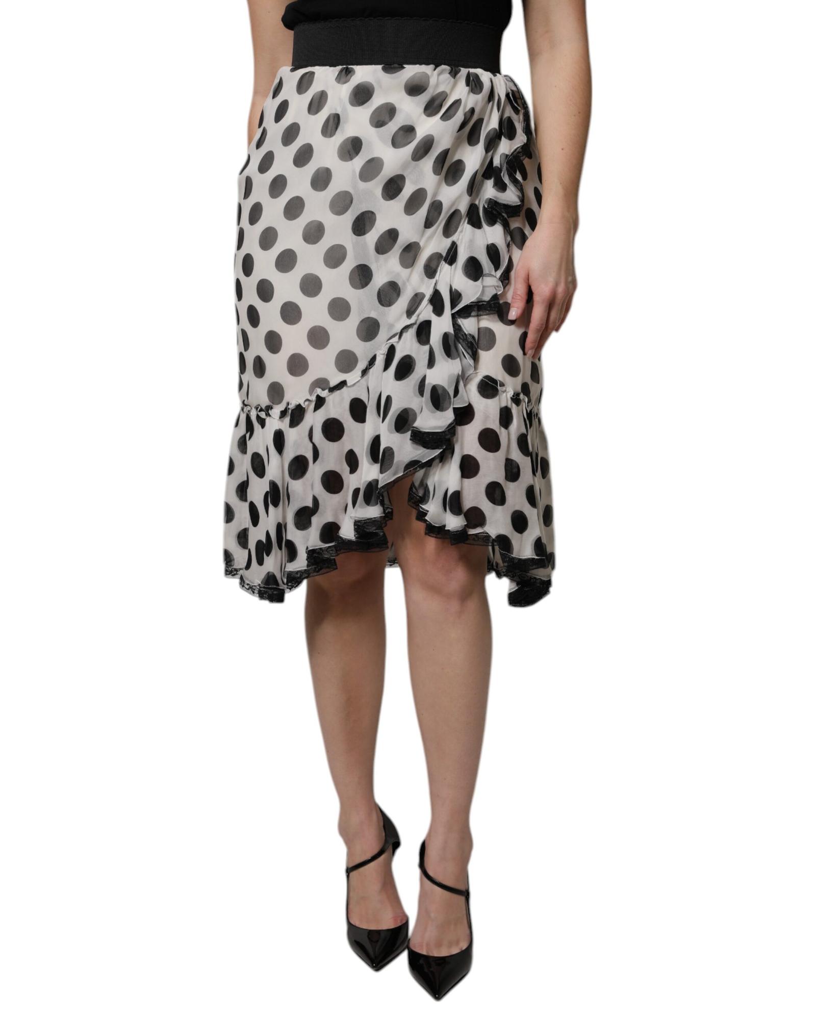 V539-SKI2081-40-202506180546-00 Dolce & Gabbana Women's White Black Polka Dots Knee Length Skirt - 40 IT - Image 1