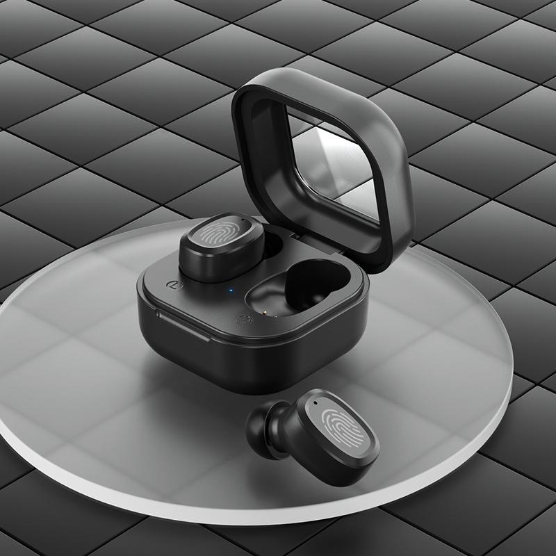 V562-1025053060DBT-202503062150-00 Black Wireless Earphones with Charging Case - Image 1